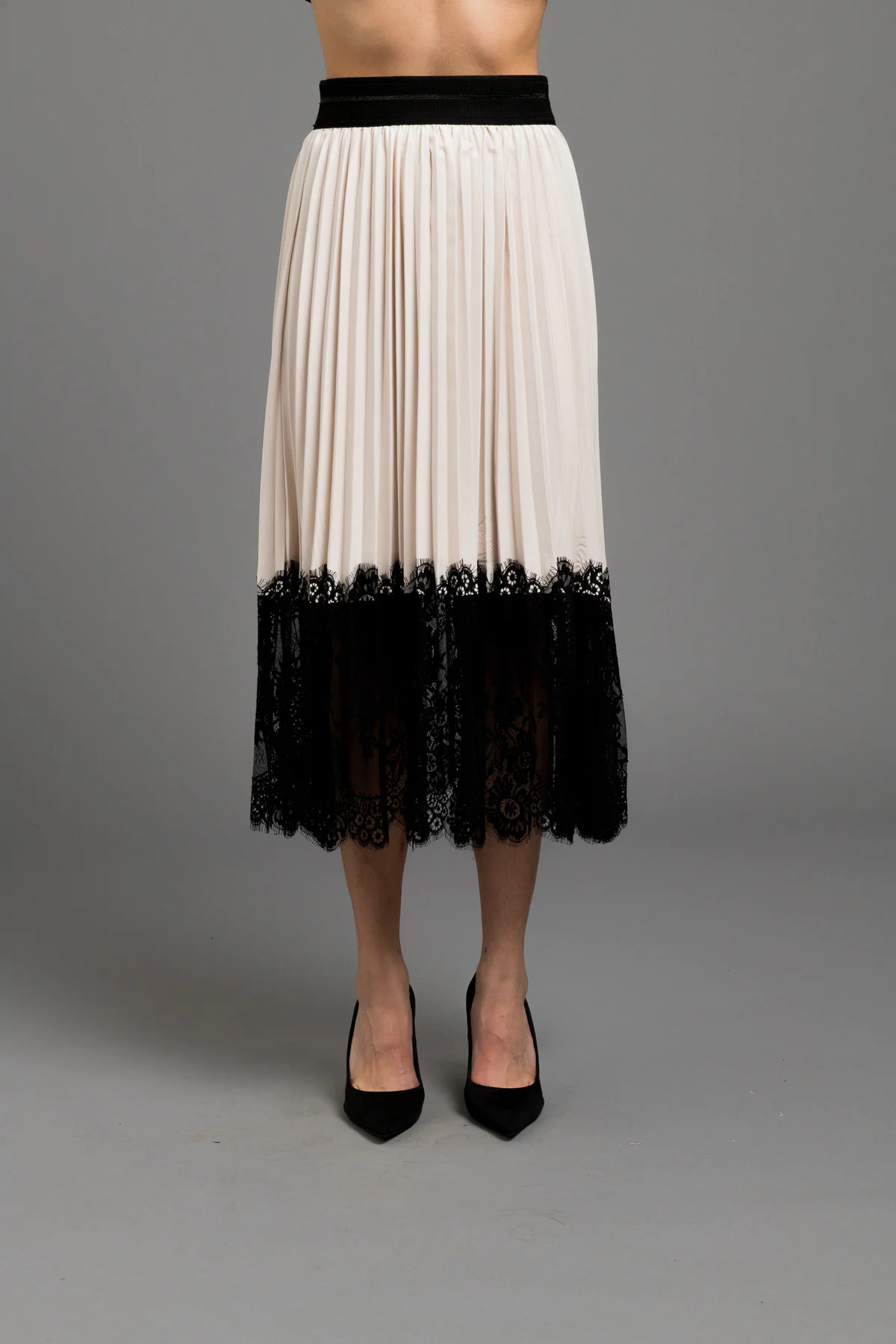 Interlace Pleated Skirt | Le Superbe