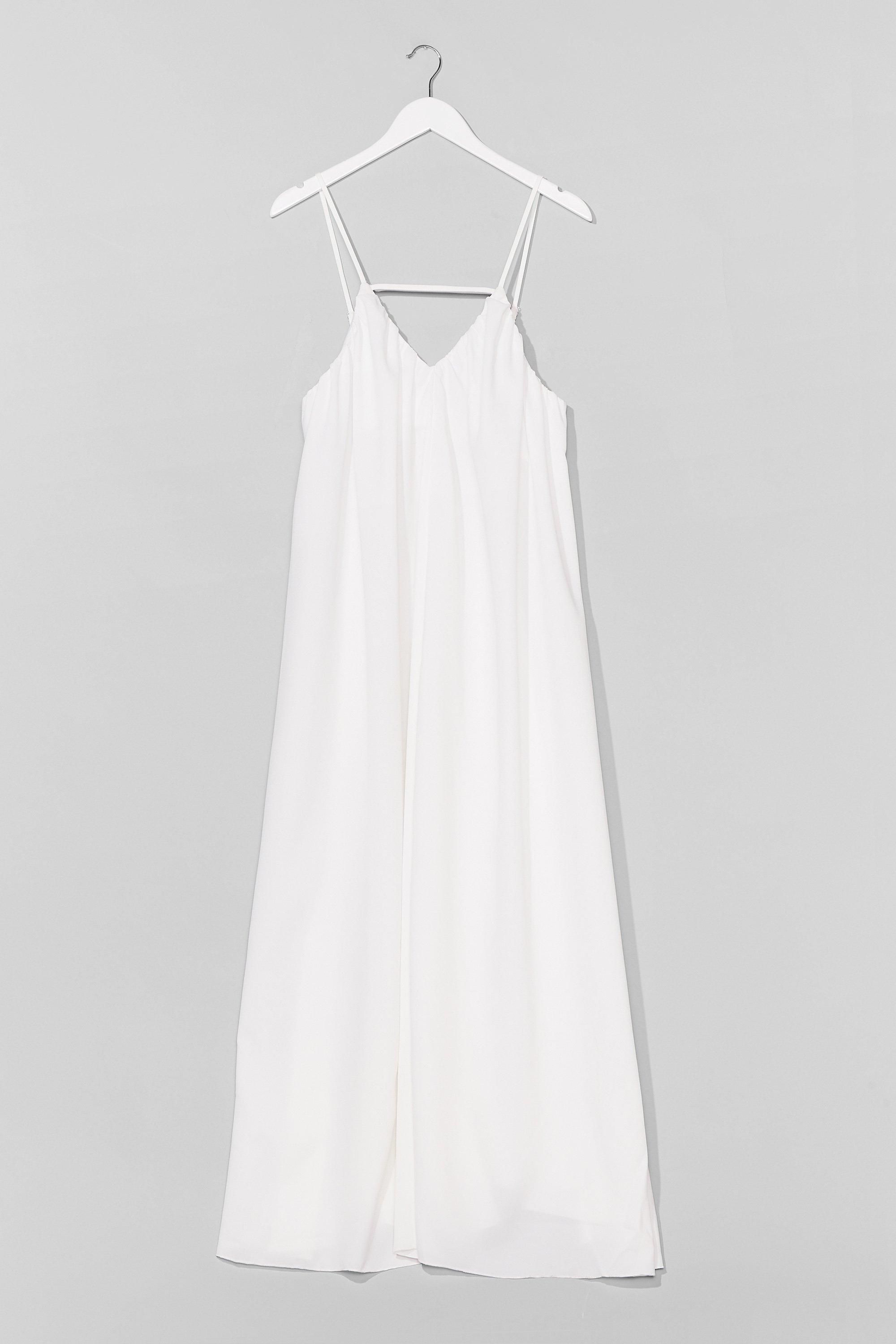 V-Neck and Call Relaxed Maxi Dress | NastyGal (US & CA)