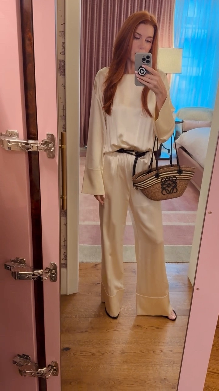 Living in SAME lately and loving this collection. Wearing this look for a full day of meetings, then taking it straight into the evening. Watch for the styling details.

#LTKNYFW #LTKgrwm #LTKootd