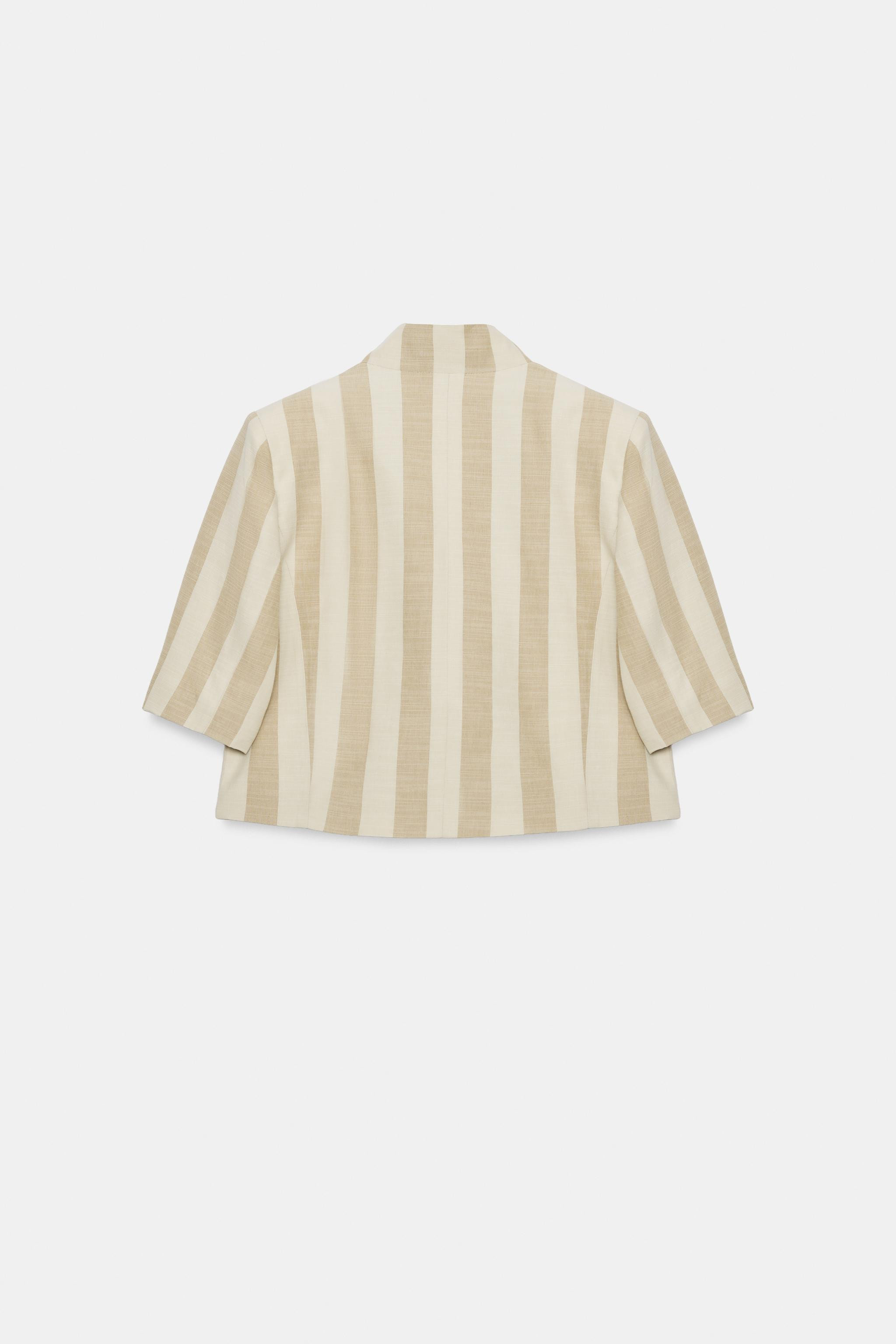 ZW COLLECTION SHORT SLEEVE CROPPED BLAZER | Zara US