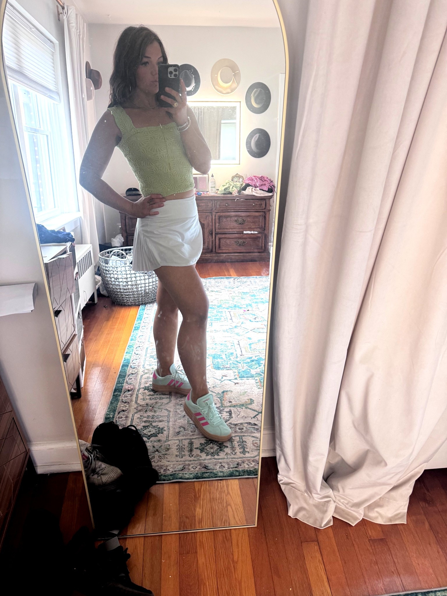 This entire fit and also the mirror is also on #amazondealdays 

#LTKStyleTip #LTKHome #LTKFindsUnder50