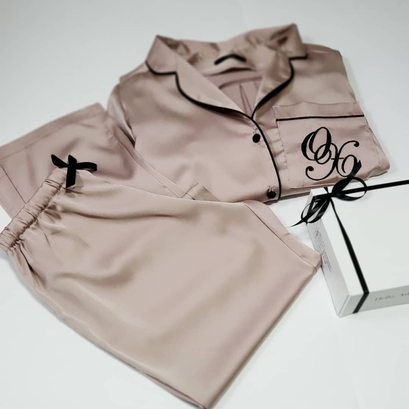 Personalized Pajamas Chistmas Gift Silk Bridesmaids Pajama | Etsy | Etsy (US)