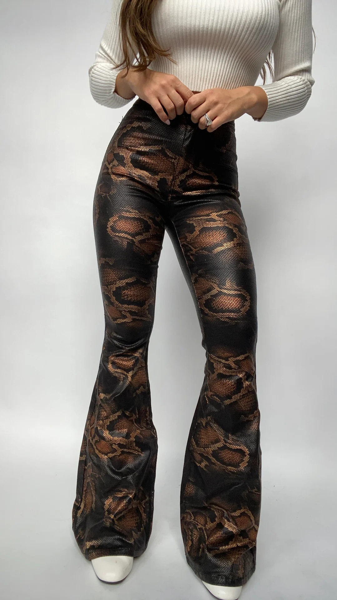 Fiona High Waisted Bell Bottom Flare Jeans - Snakeprint | Willow Boutique