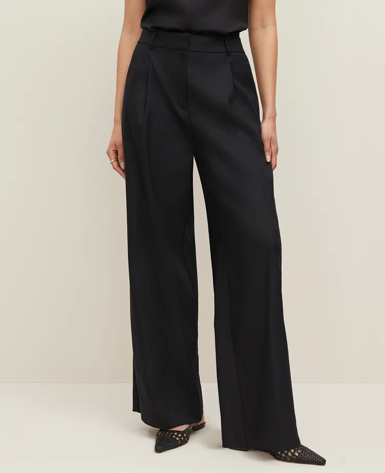 The Wide-Leg Pant in Linen Blend — Curvy Fit | Ann Taylor