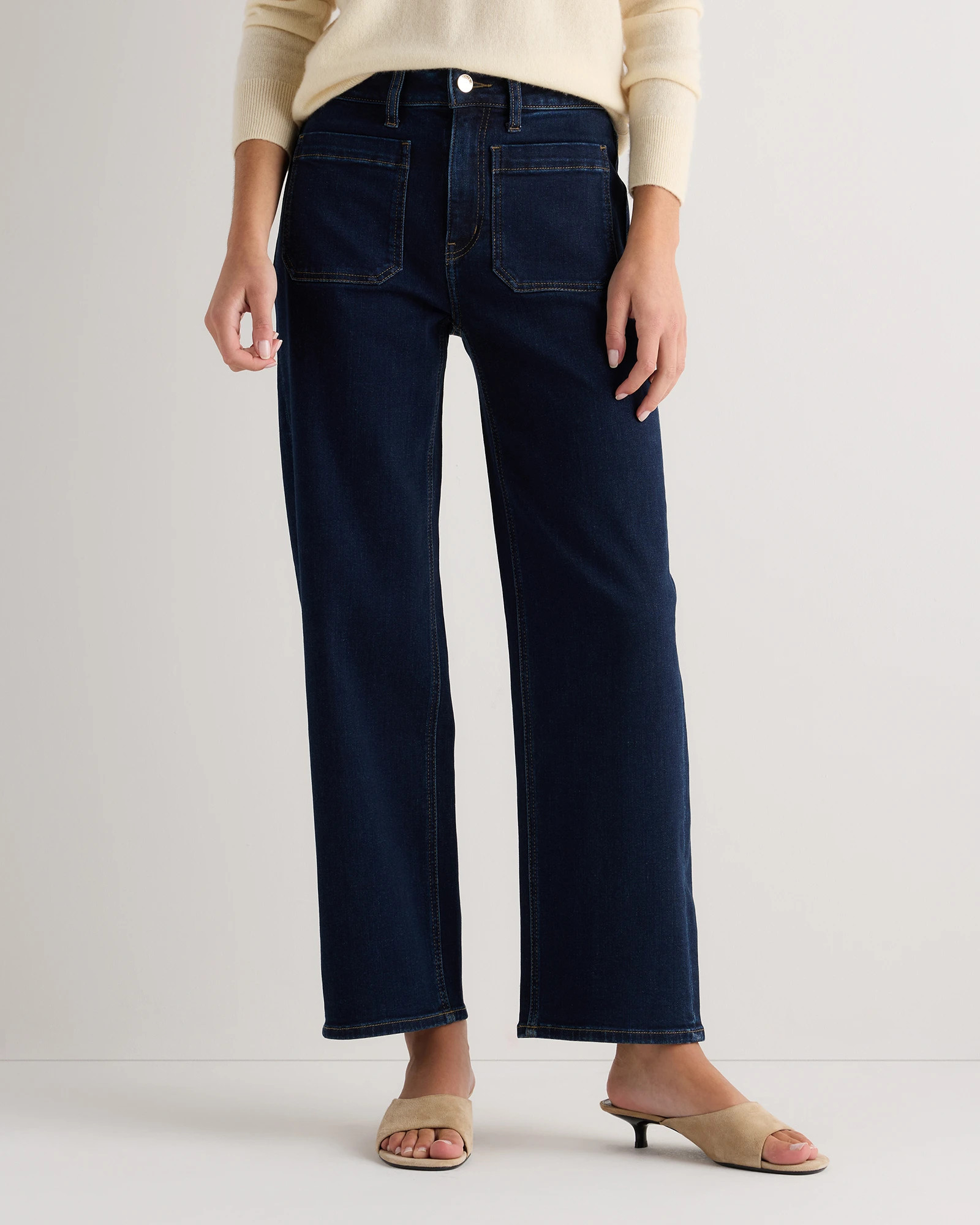 Quince | Women's Bella Stretch Patch Pocket Wide Leg Jeans in Faded Black, Size 27, Organic Cotton | Quince