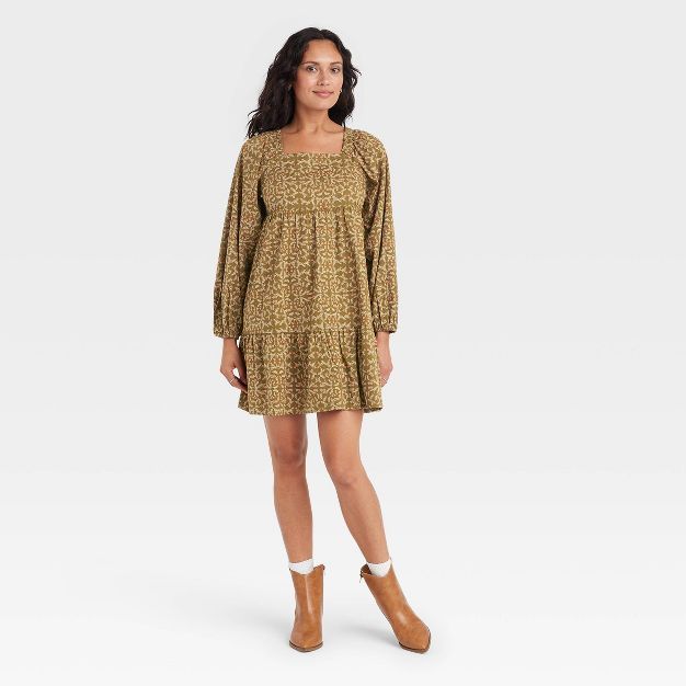 Women&#39;s Balloon Long Sleeve Shift Dress - Universal Thread&#8482; Green Floral L | Target