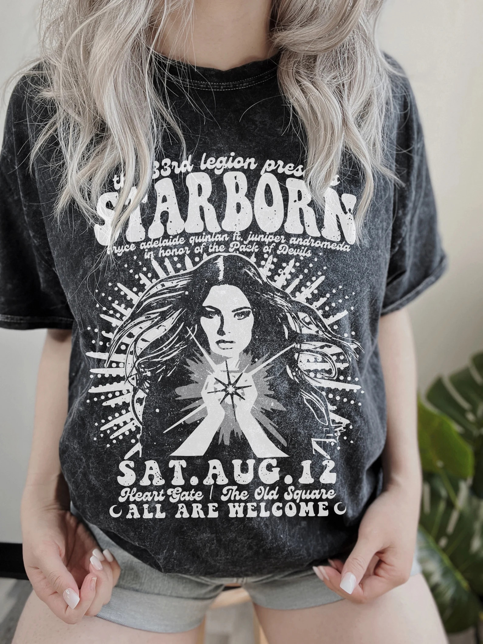 Starborn Vintage Style Bootleg Concert Tee | OFFICIALLY LICENSED | Sarah J. Maas Sjm Bryce Quinla... | Etsy (US)