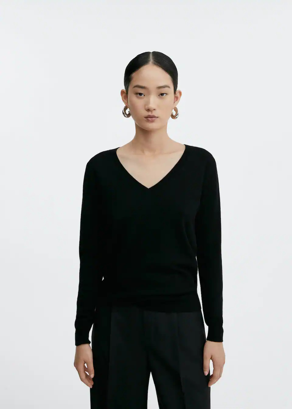 V-neck wool sweater | MANGO (US)