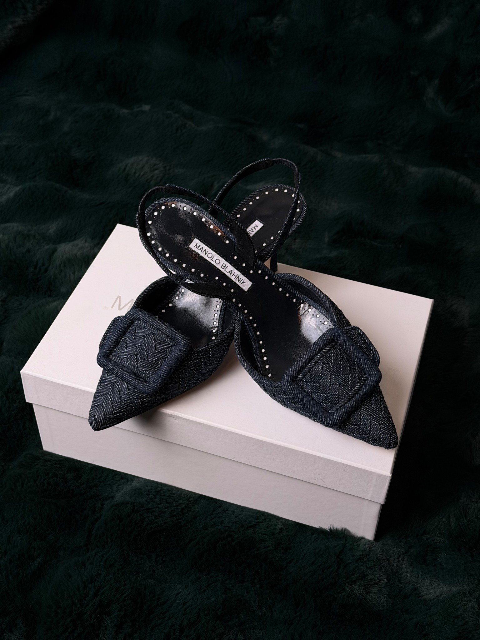 Manolo Blahnik Maysli Pointed Toe Denim Slingback Pump

#LTKgrwm #LTKootd #LTKWorkwear