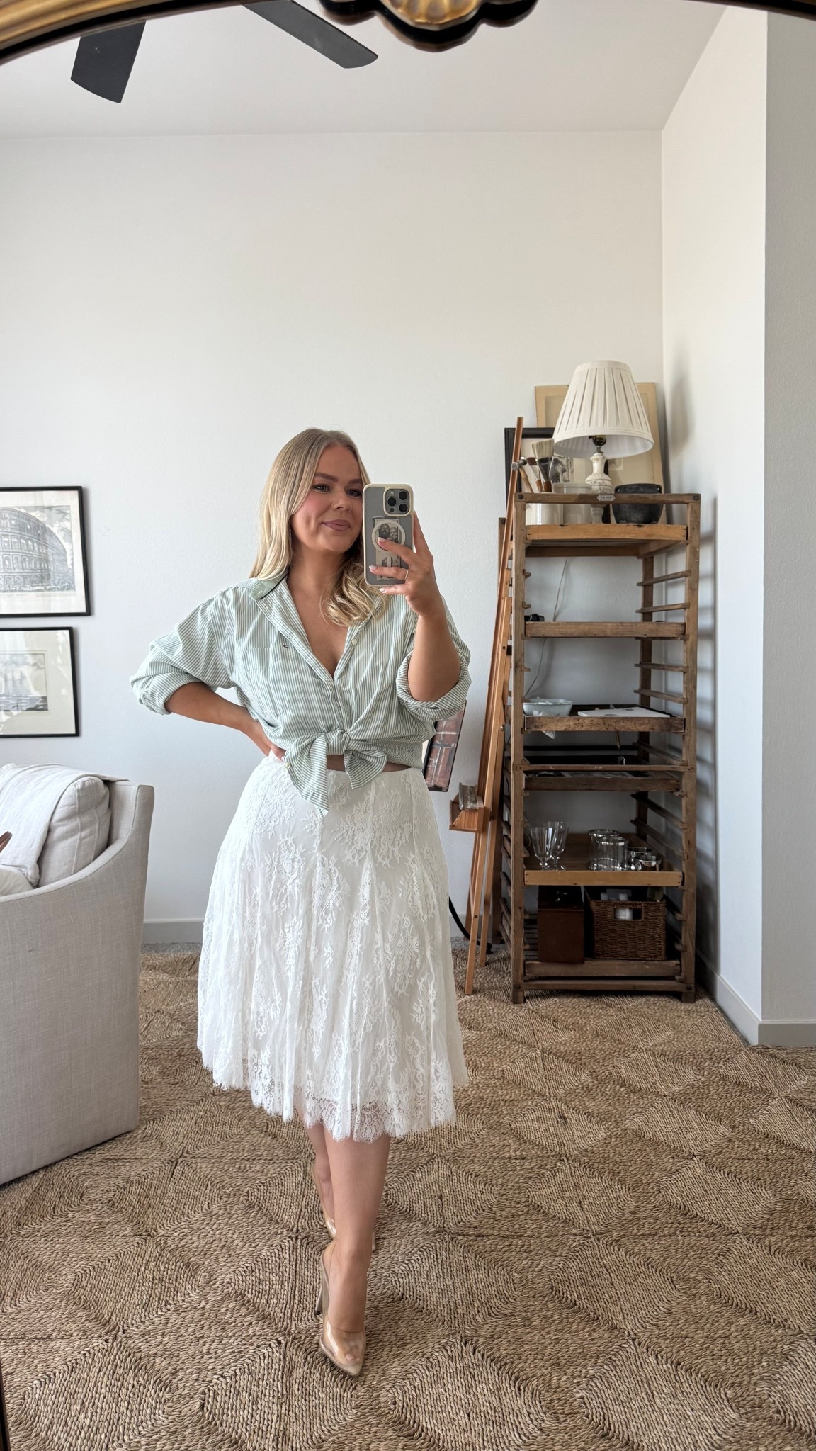 ADORE a lace skirt! I’m in size M. The skirt runs slightly large in waist but I would not size down. @abercrombie #abercrombiepartner