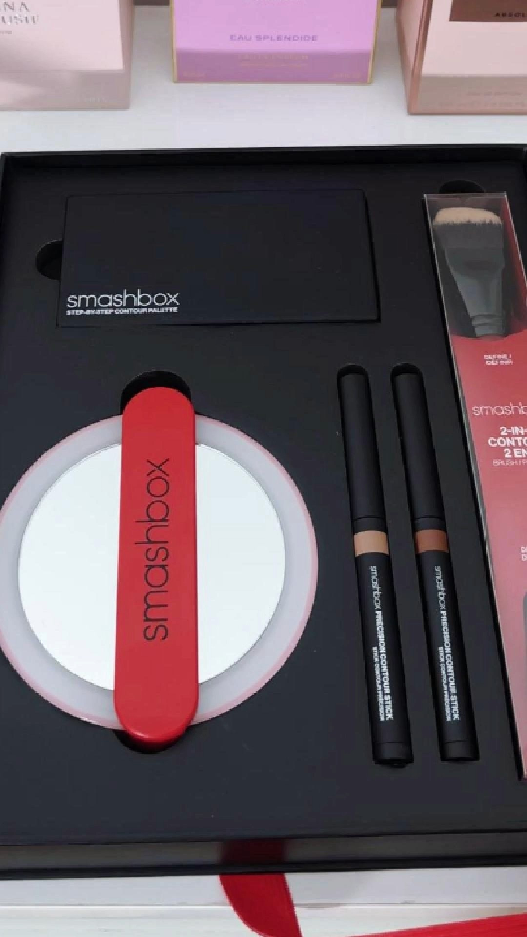 Smashbox Contour Kit Unboxing #contour #unboxing #makeup

#LTKBeauty