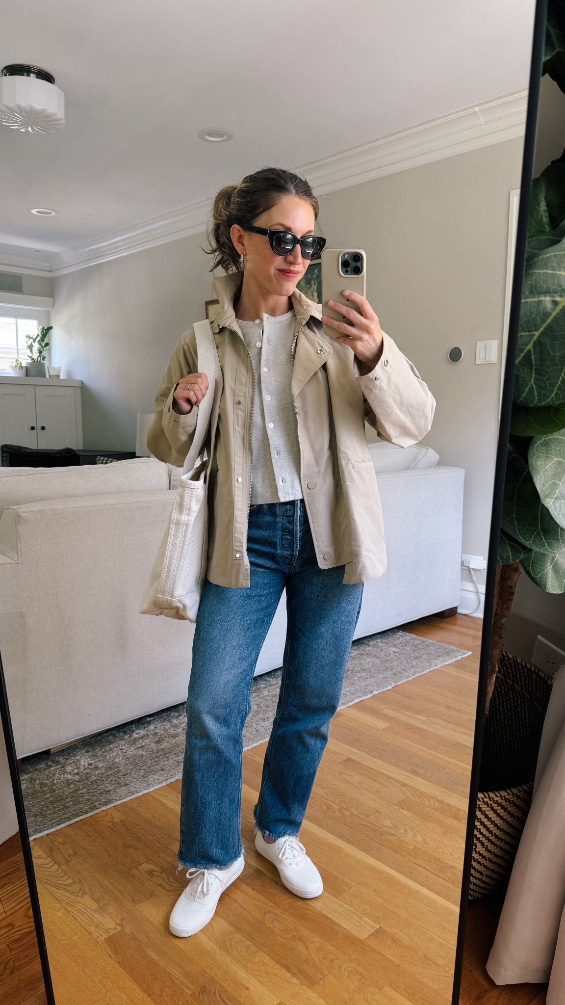 May Capsule Wardrobe // Day Two

Alex Mill cardigan, XS, TTS. Everlane anorak jacket, XS, TTS for an oversized fit. Agolde denim, 25, TTS for a relaxed fit. Keds sneakers. Lands End bag (medium long handles) Quince sunglasses and earrings  

#LTKOver40 #LTKmomlife #LTKPetite