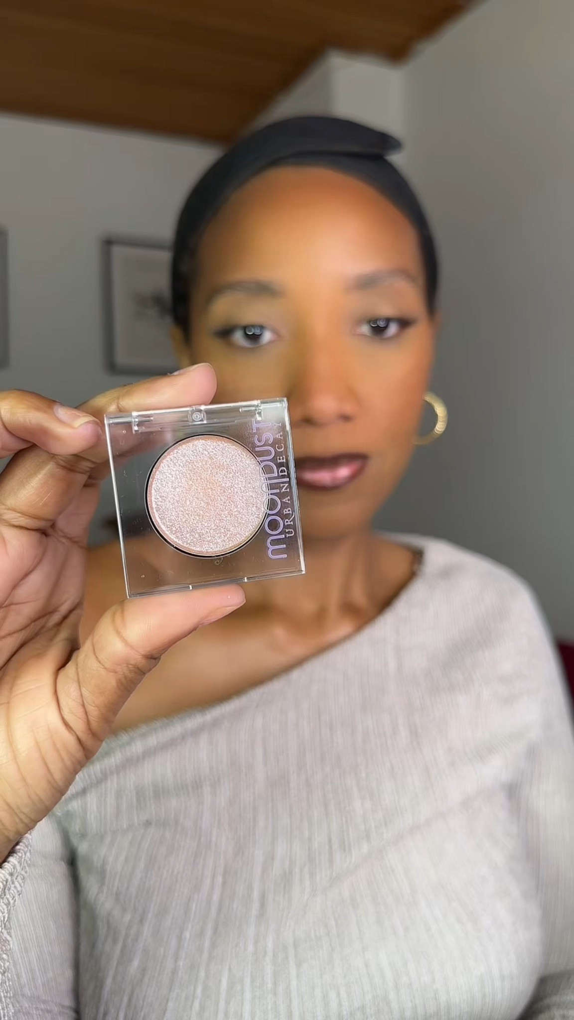 Perfect eyeshadow topper 

#LTKstyletip #LTKbeauty
