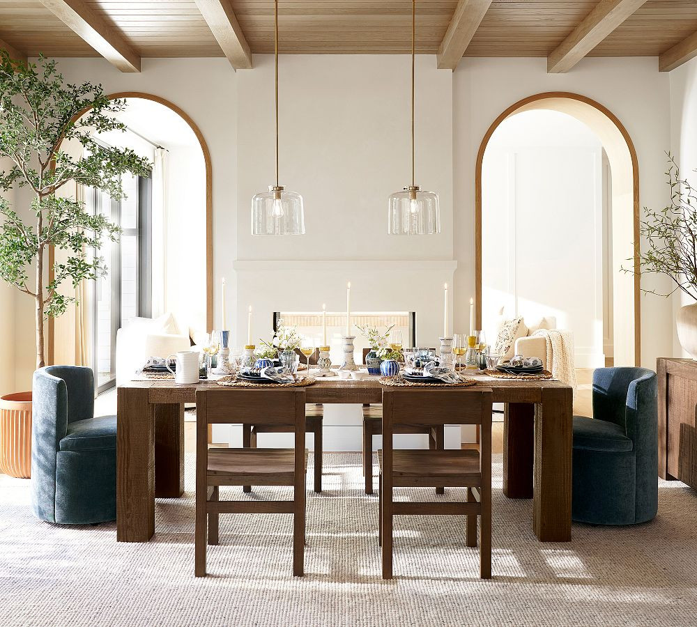Faux Gregorywood Tree

 | Pottery Barn (US)