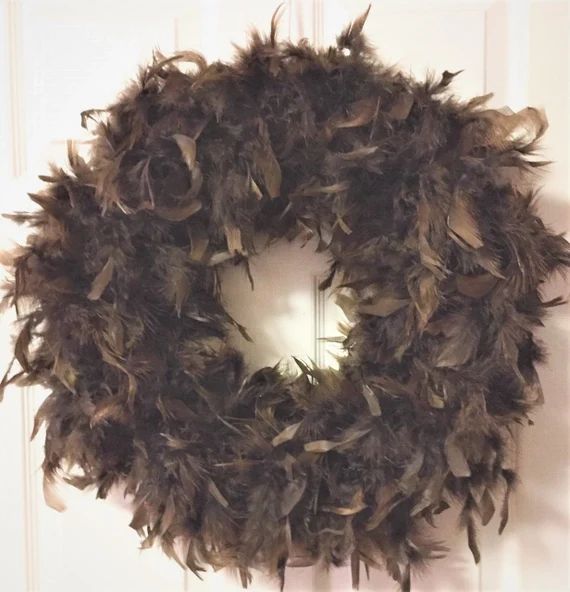 Read the full title Espresso Brown Feather Wreath | Etsy (US)