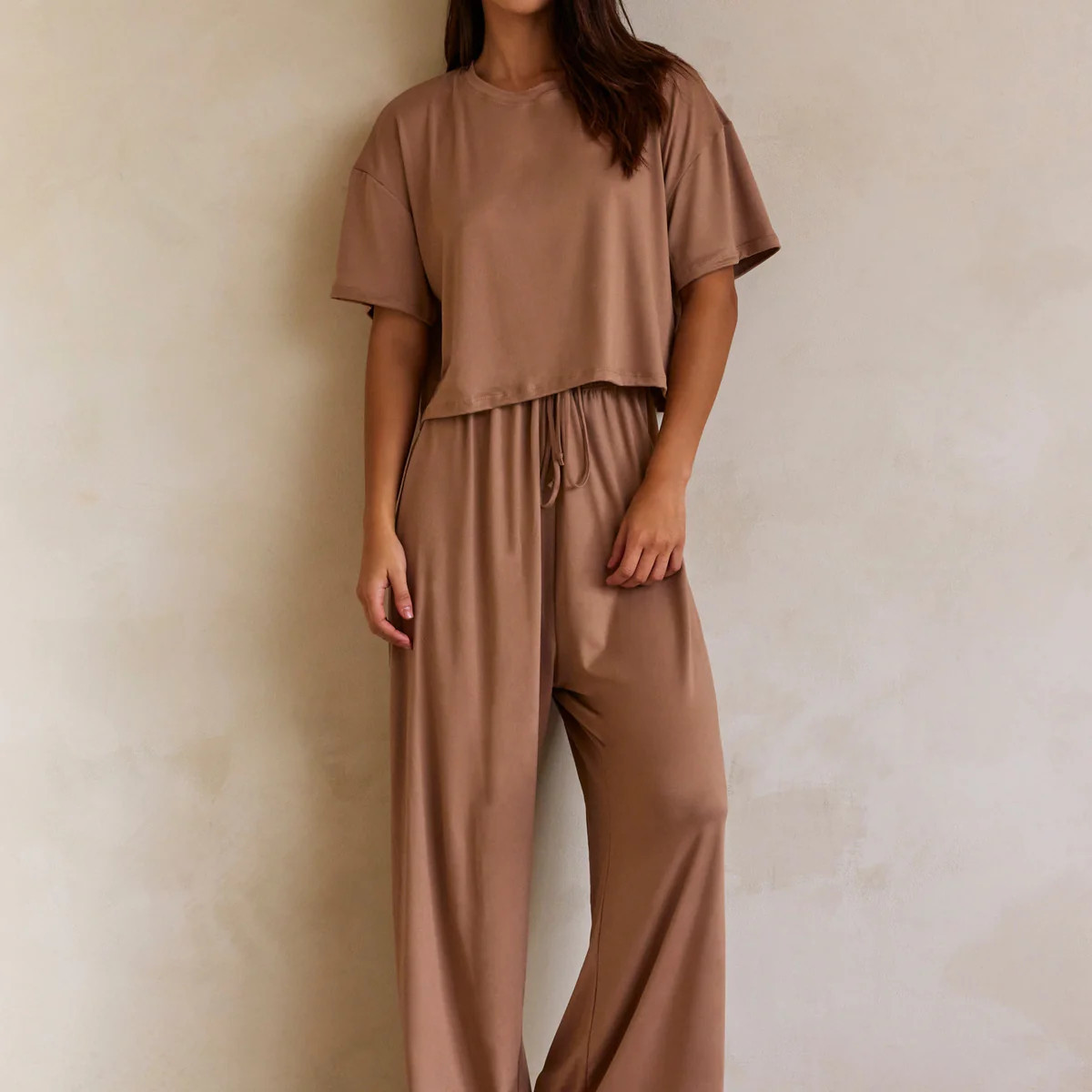 The Cloud Crop Women's Lounge Tee | Shop Maternity Lounge | BUMPSUIT | BUMPSUIT