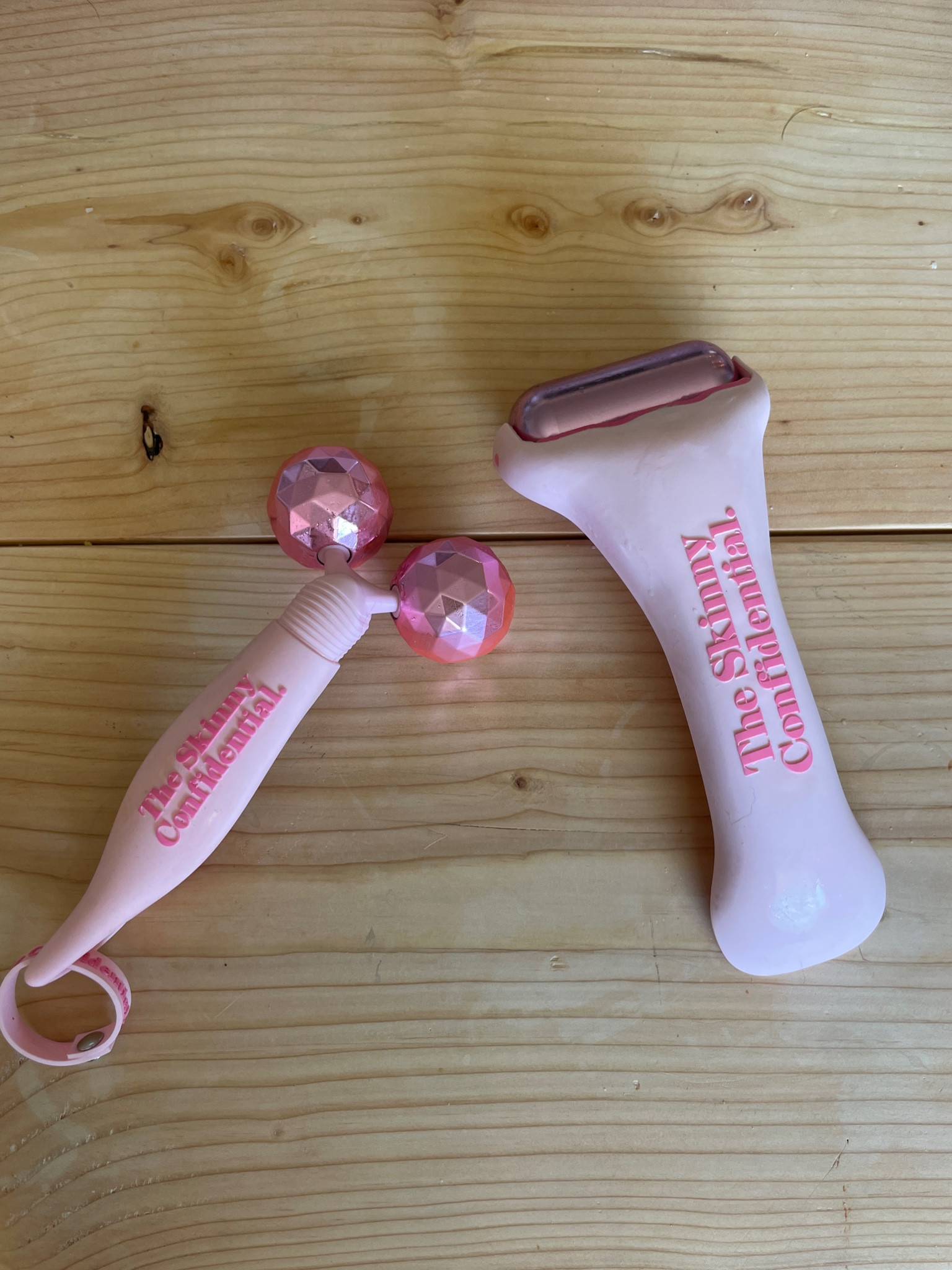 My daily routine non negotiable is my skinny confidential ice roller and massager - BOTH on sale right now🎀

#LTKCyberWeek #LTKSeasonal #LTKGiftGuide