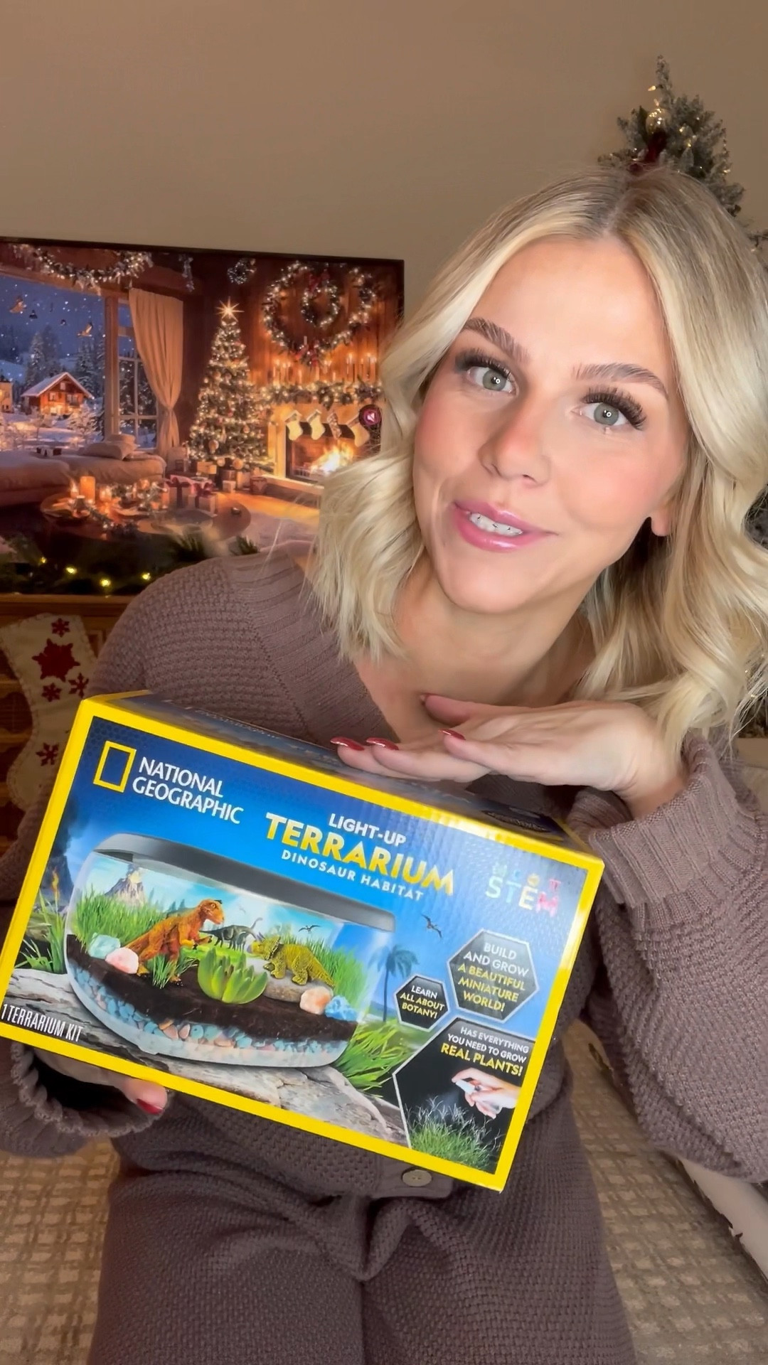 Wrap presents with me ☺️

#LTKHoliday #LTKGiftGuide #LTKKids