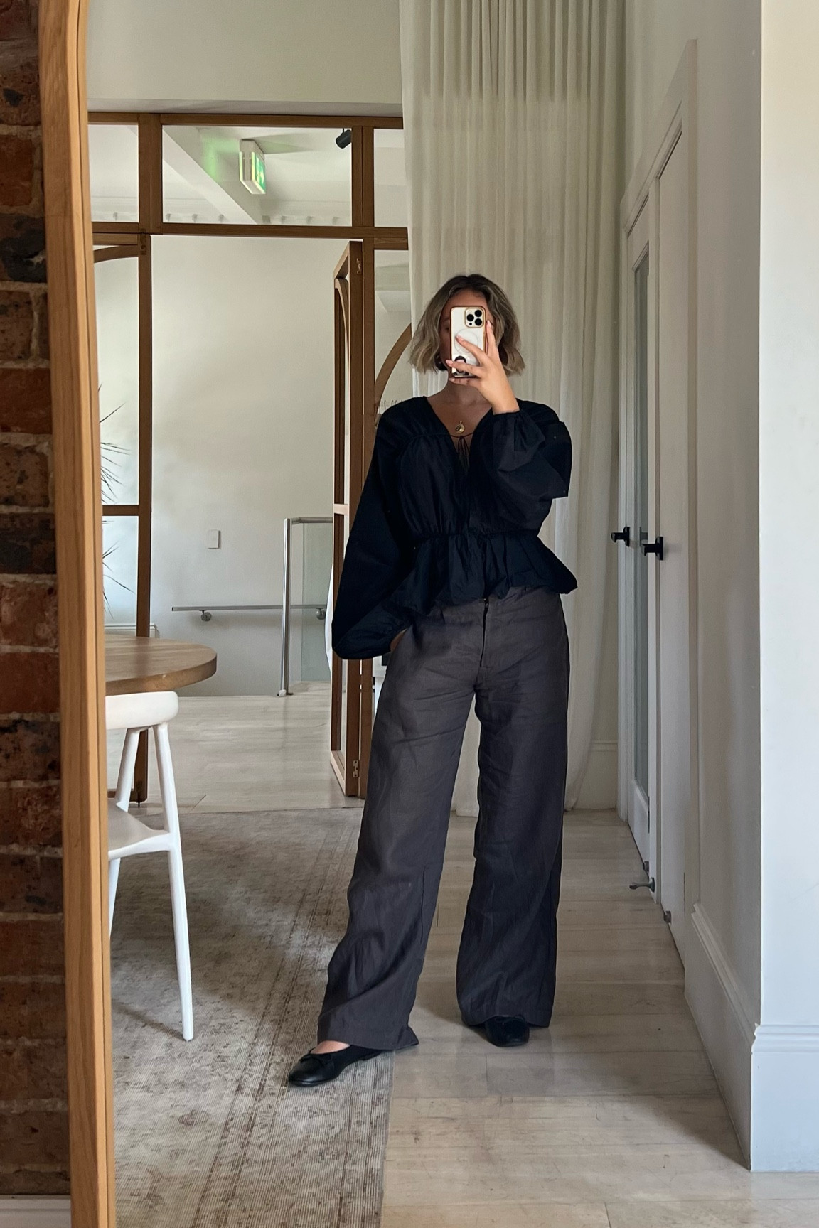 Workwear but oh so chic. (And the pants are on sale!)

Size AU 8 - and wearing a size S top, size XS pantts

#LTKworkwear #LTKaustralia #LTKsalealert