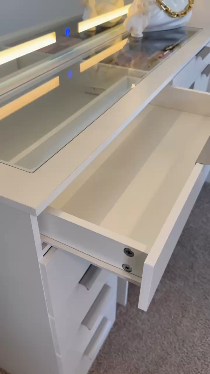 Beautiful and modern vanity! 

 #LTKBeauty