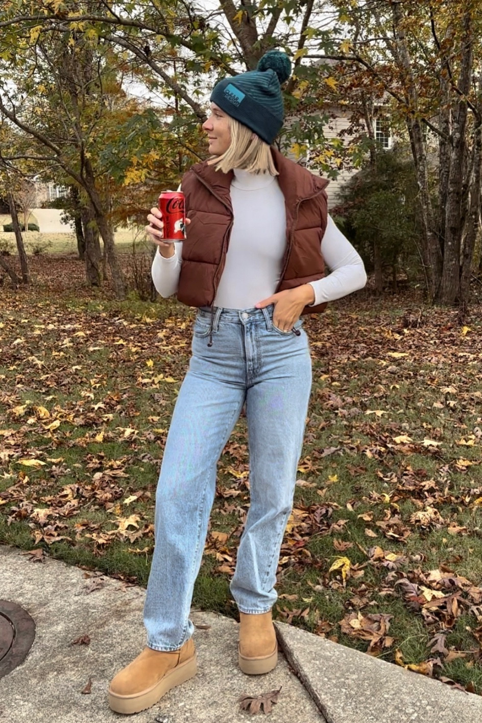Cozy fall outfit inspo! 

#LTKGiftGuide #LTKstyletip #LTKSeasonal