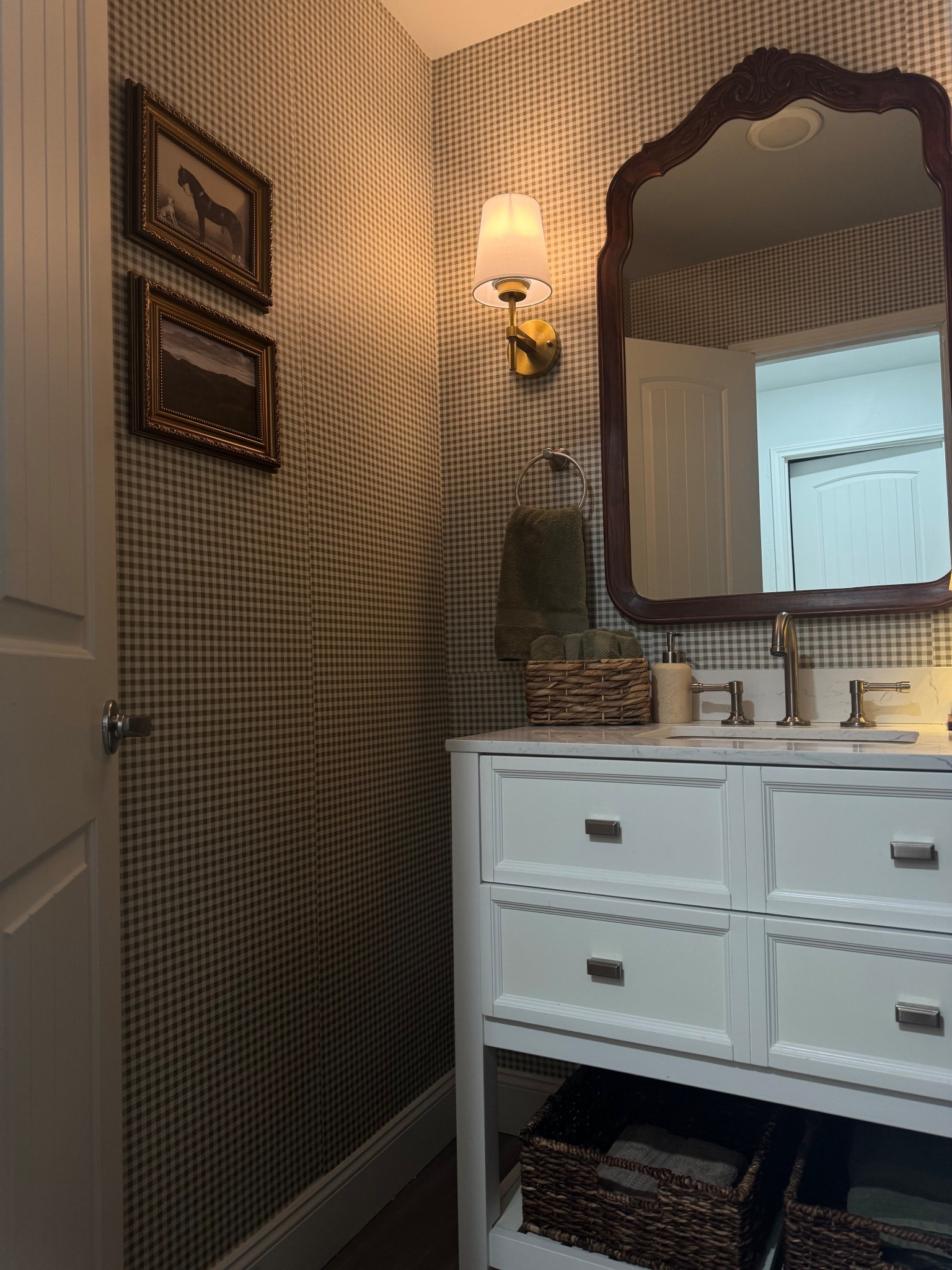 this is your sign to buy the peel and stick wallpaper 🪞✨🚽 

Wallpaper, target finds, bathroom remodel, home renovation, home makeover 