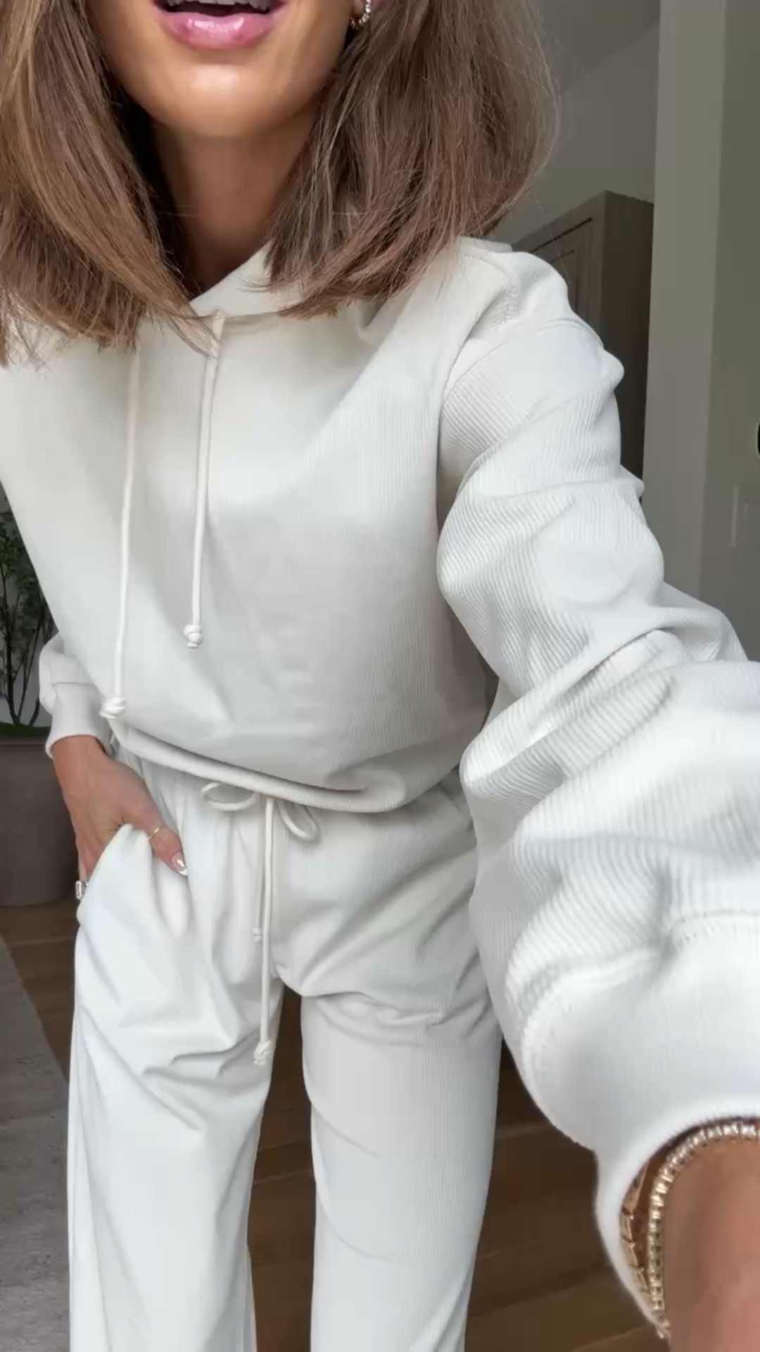 omg this ribbed set 😍 super cute for everyday or even a travel outfit! ✈️ runs tts / wearing xs in both 

#LTKSaleAlert