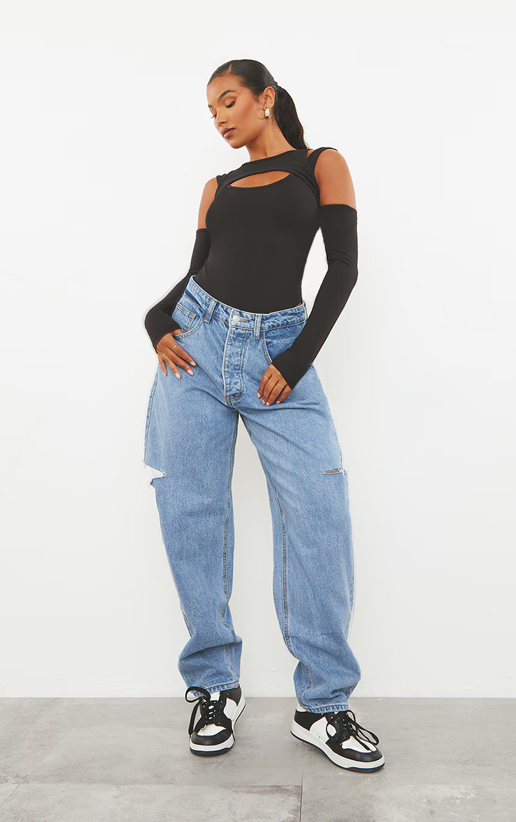 Mid Wash Thigh Split Baggy Boyfriend Jeans | PrettyLittleThing US