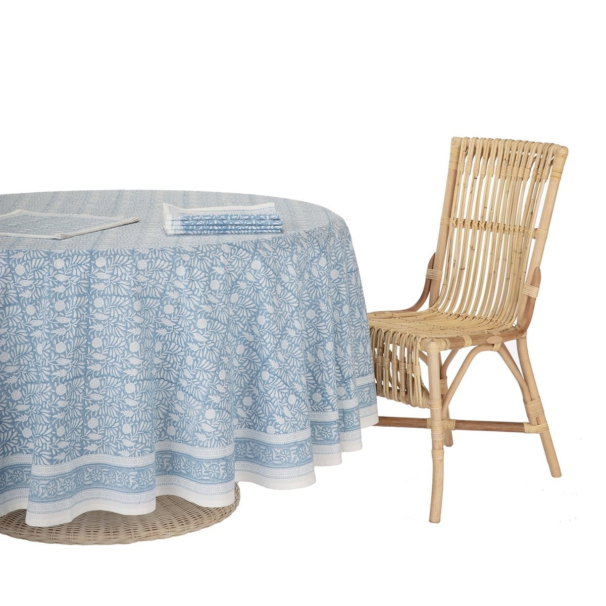 Jasmine Tablecloth Large Blue | Amanda Lindroth