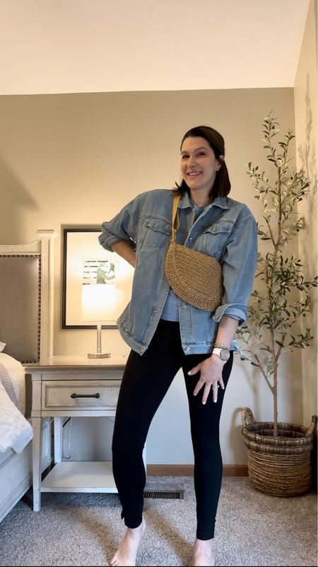 Easy, causal outfit of the day! 

UndeniablyElyse.com

Ootd, mom on the go, everyday outfit, running errands, denim jacket, oversized, cropped tee, leggings with pockets, crochet bag, shoulder bag

#LTKfindsunder50 #LTKstyletip #LTKmidsize