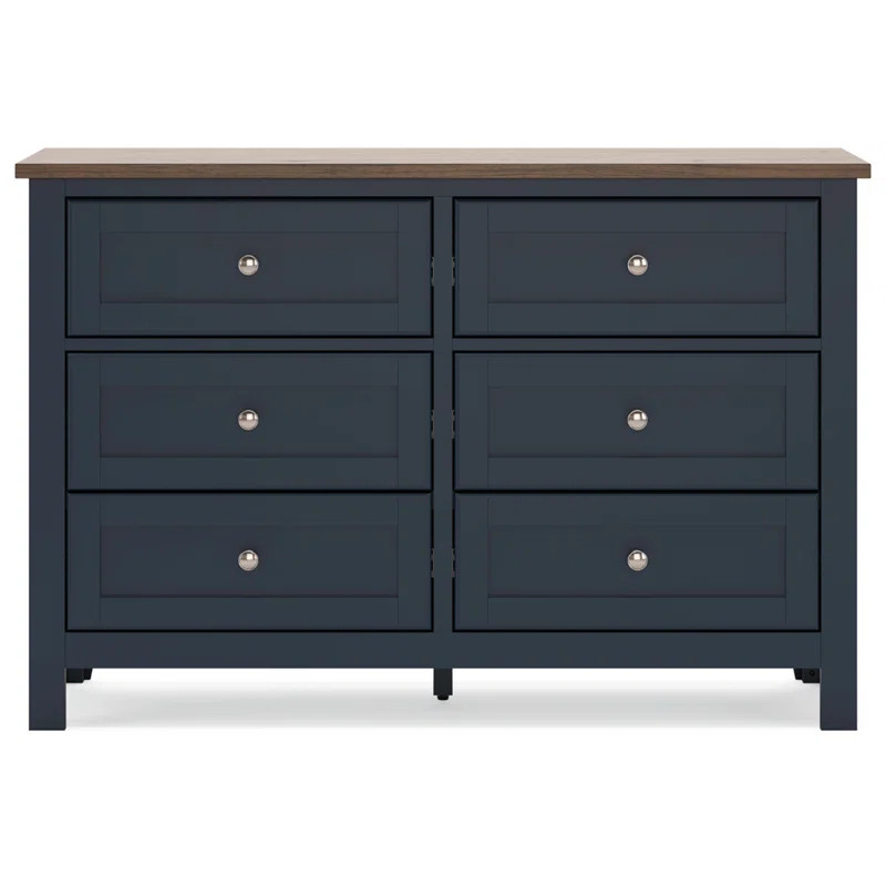 Leani Dresser | Wayfair North America