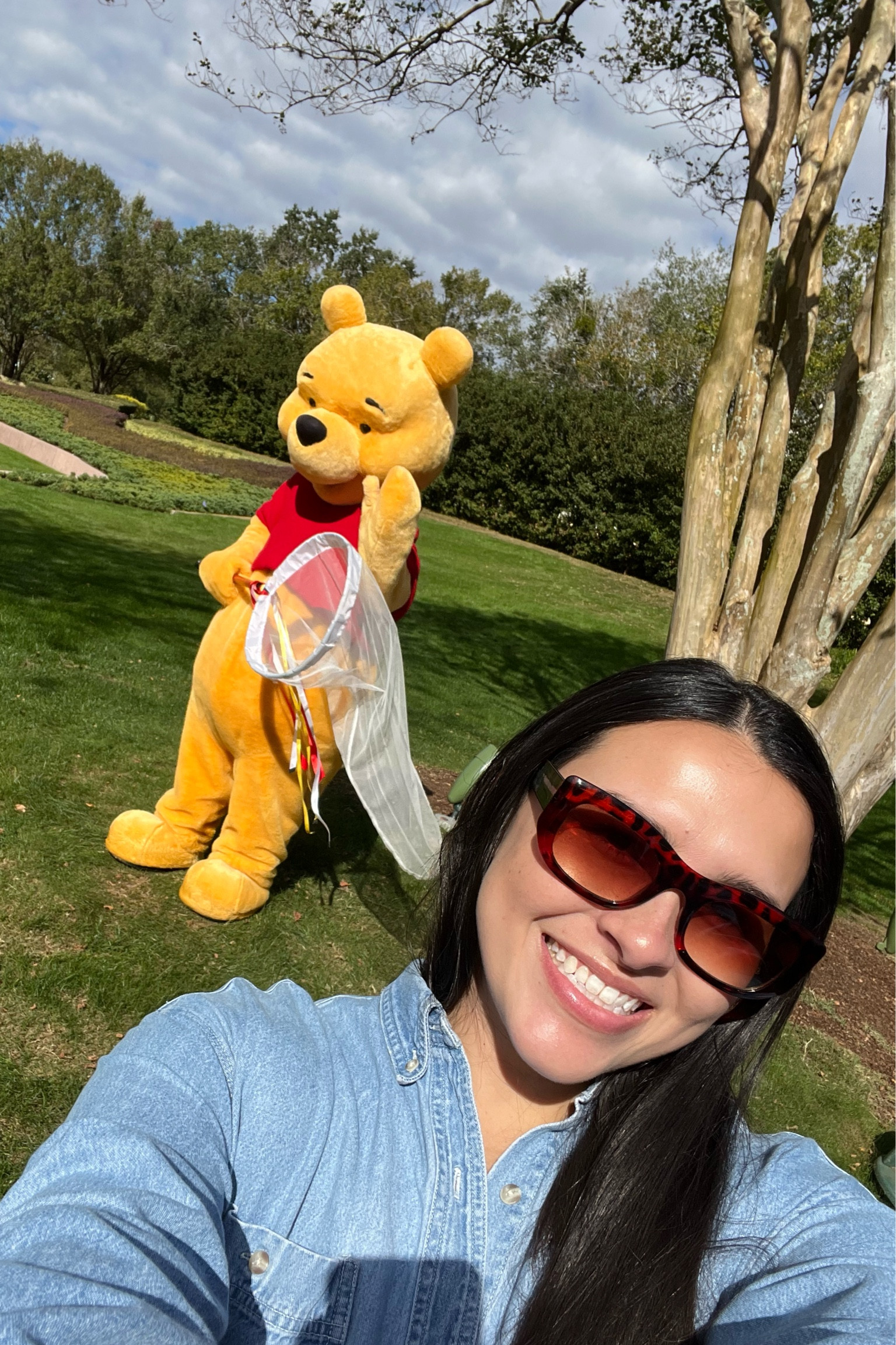 Epcot outfit 🍯 

Sunglasses, Disney outfit, trendy sunglasses

#LTKcurves #LTKSeasonal #LTKstyletip