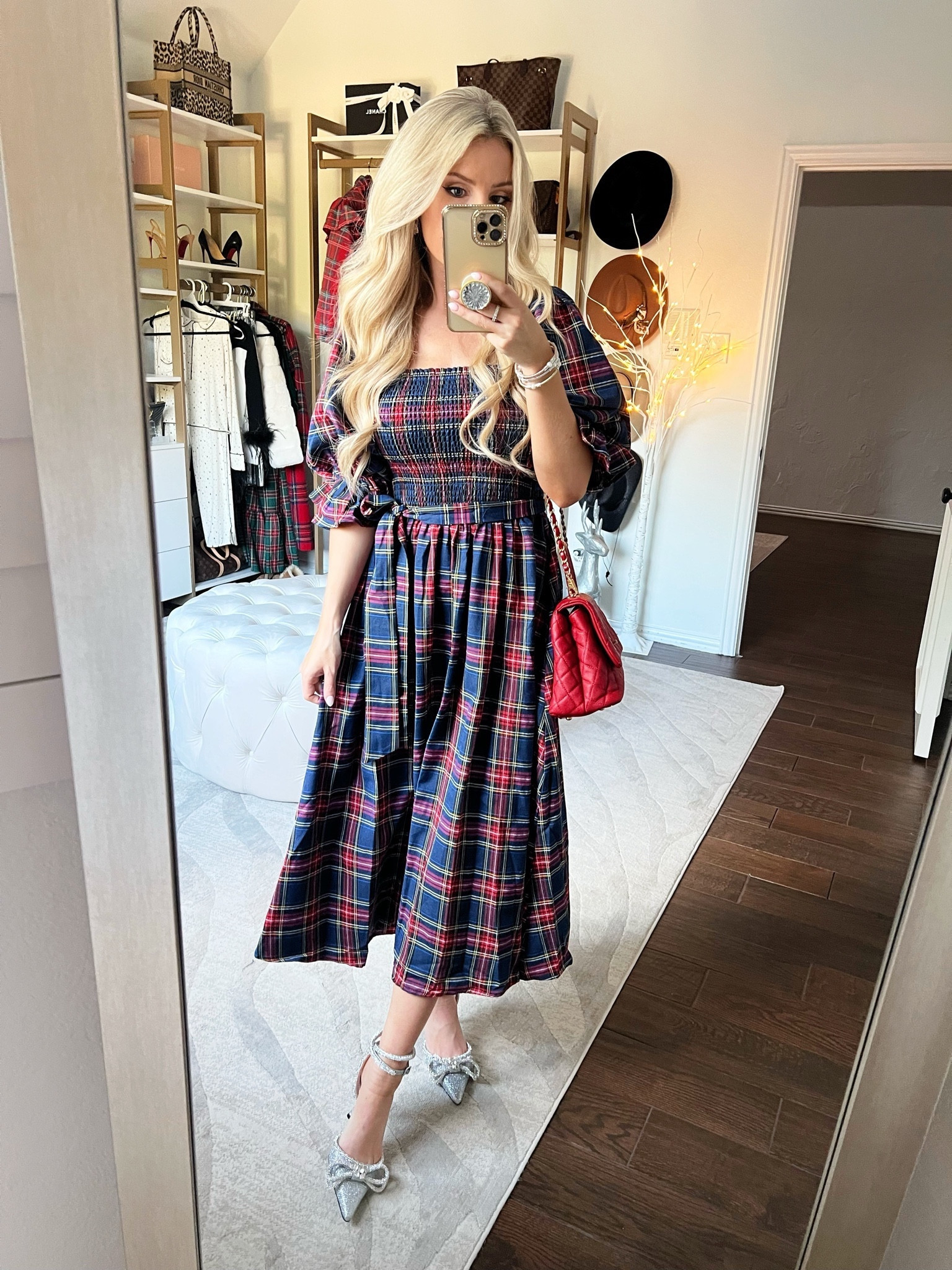 Holiday dress. Christmas dress. Plaid dress. Bow heels 

#LTKHoliday #LTKshoecrush #LTKparties