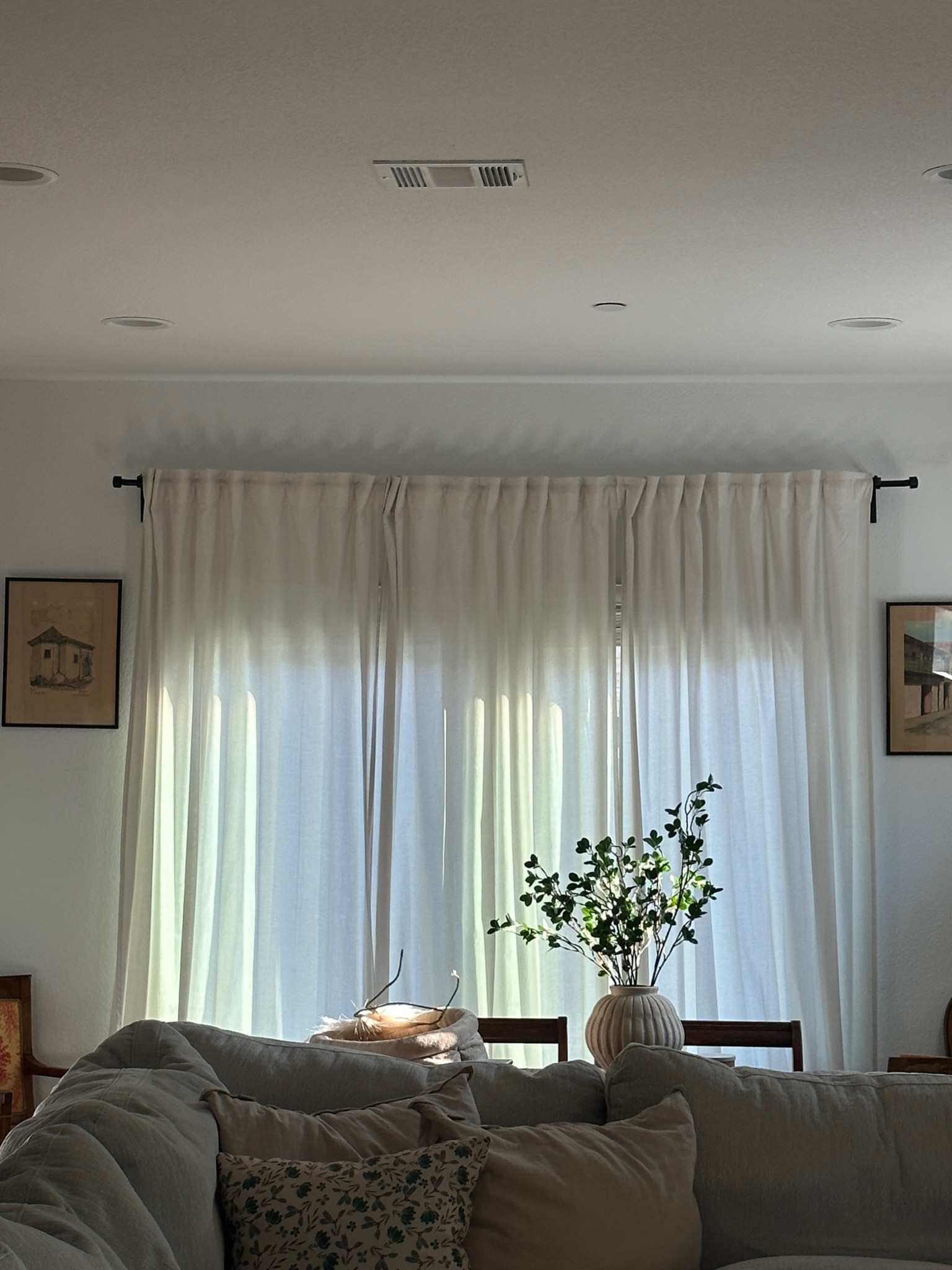 Nice curtains, not see-through, perfect for a cozy living room! ✨