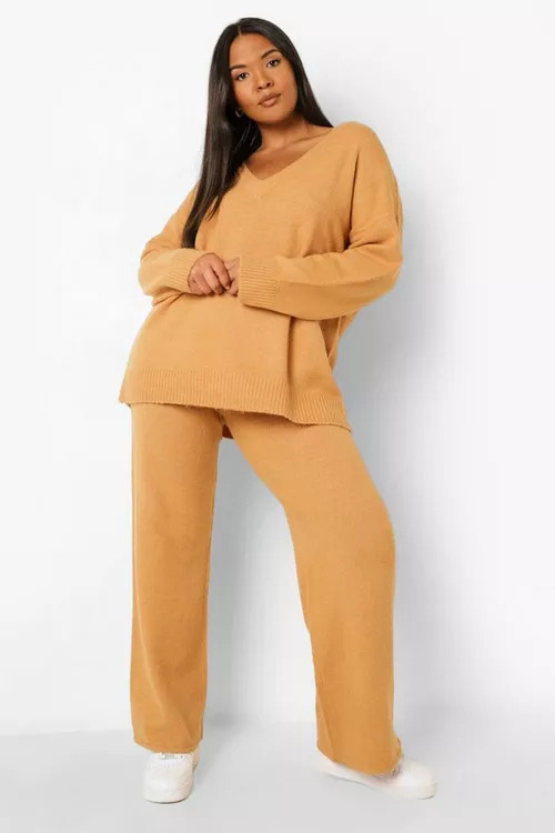 Plus Knitted V Neck Sweater Lounge Set | Boohoo.com (US & CA)