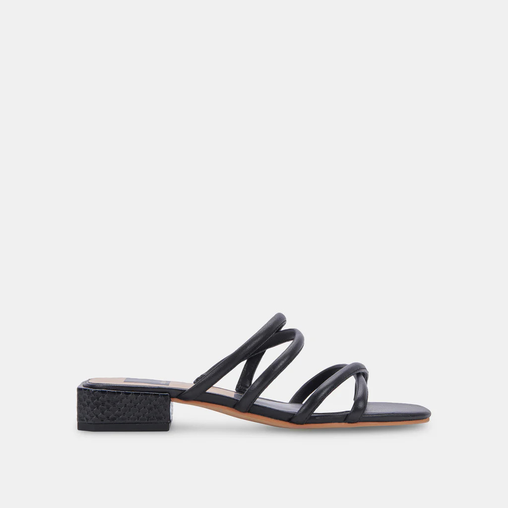 HAPI SANDALS BLACK LEATHER | DolceVita.com