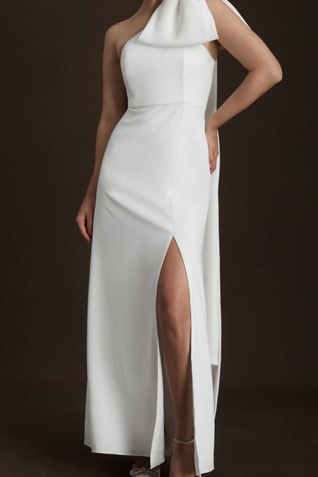 Fell in love with this dress for the rehearsal dinner 🥰 sharing in case other brides are looking for dress ideas to wear to their bridal events 👰🏼‍♀️🤩



White outfit ideas
Bridal outfits 
Rehearsal dinner dress
Bridal dresses 
Anthropologie finds

#LTKFind #LTKwedding