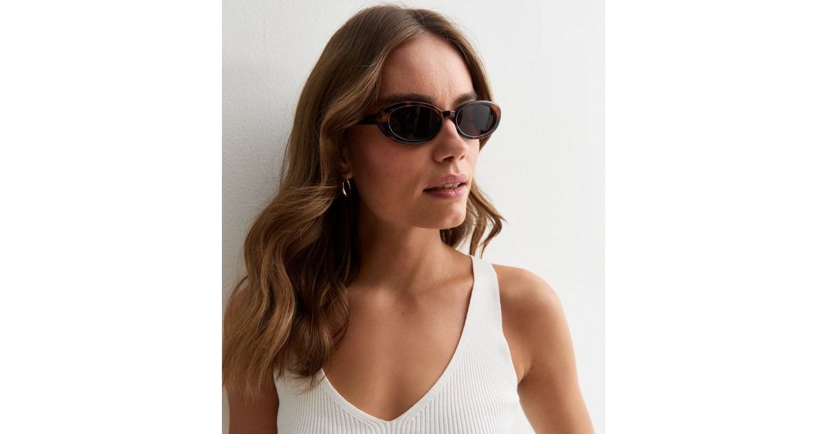 Dark Brown Tortoiseshell Effect Oval Sunglasses
						
						Add to Saved Items
						Remove from... | New Look (UK)