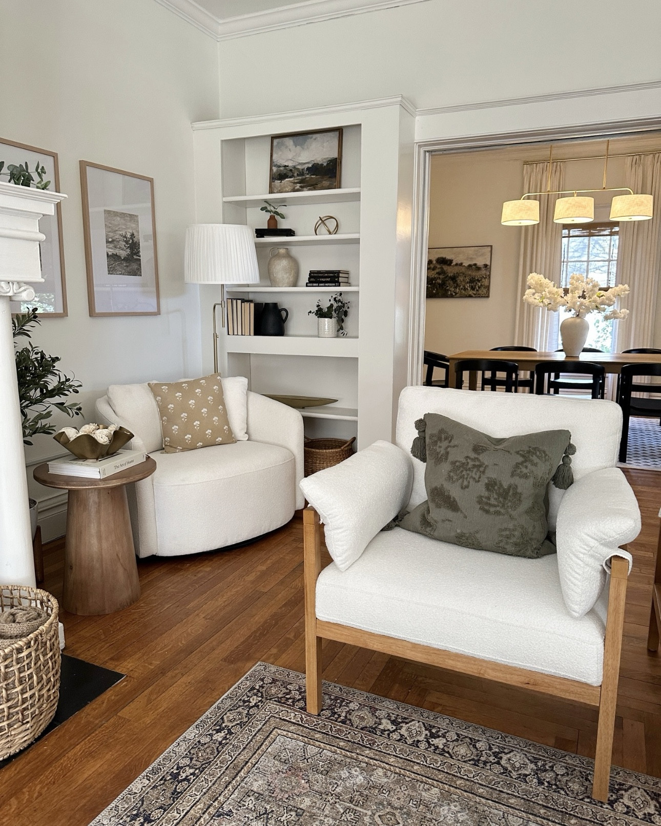 Affordable Walmart Accent Chair and Swivel Chair 🤩🤩

These two are seriously some of my fav purchases.  The swivel and chair have the same fabric and are stain treated (liquids literally bead up and roll off them 👏🏻).

The chair is on sale right now for only $152 and I was so pleasantly surprised at its size - it’s nice and large and also has the most beautiful slated back.

The swivel is just under $300 and also a great size! So elegant looking. 

Accent Chair | Swivel Chair | Neutral Furniture | Walmart Home Finds | Affordable Budget Friendly Home Finds 

#LTKsalealert #LTKhome