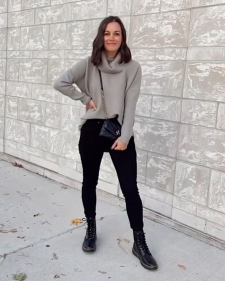 Winter outfit - oversized sweater (true to size wearing a small), skinny black jeans (true to size), black boots, black bag

#LTKstyletip #LTKSeasonal #LTKHoliday