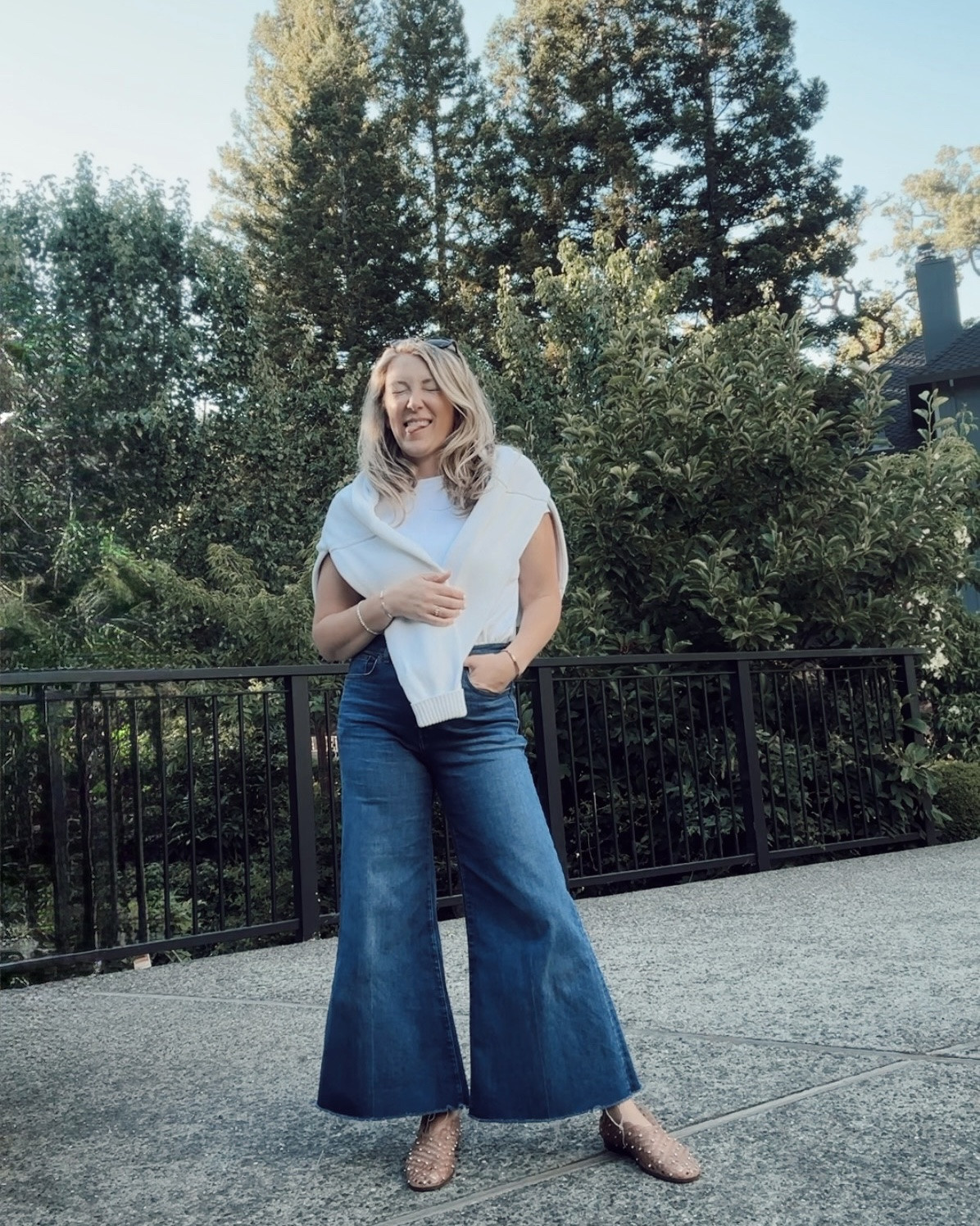 The jeans I get the most compliments on IRL and the shoes of summer

#LTKootd #LTKOver40 #LTKPetite