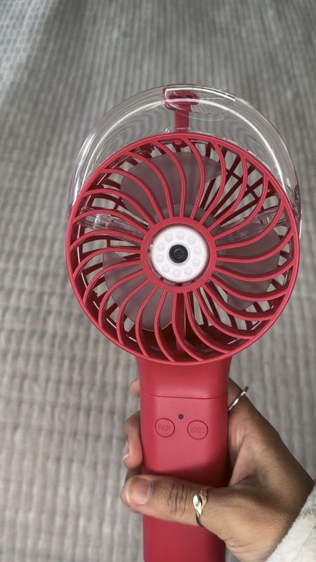 Stay cool and refreshed with this cordless mist fan! Rechargeable and easy to use, just add water for an instant cooling mist. Ideal for workouts and outdoor activities. Don’t miss out on this summer essential!


#CoolingFan #SummerEssentials #LTKfinds #AmazonFinds”

Cooling Fan, Summer Essentials, LTK finds, Amazon Finds. Gift guide. 

#LTKfindsunder50 #LTKswim #LTKGiftGuide