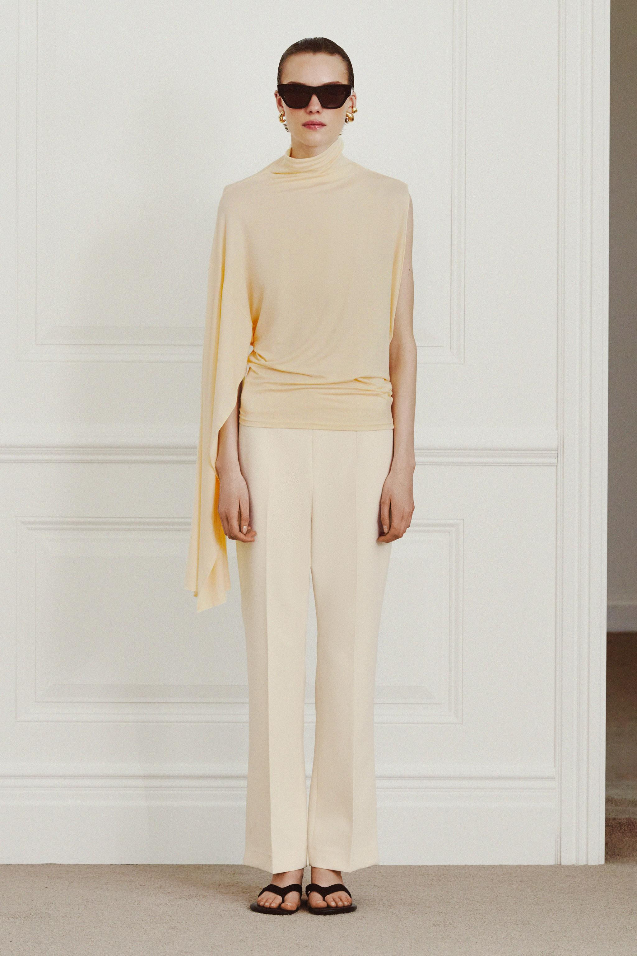ZW COLLECTION HIGH-WAIST CROPPED PANTS | Zara US