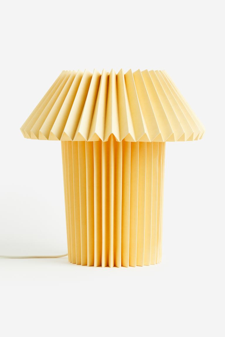 Paper table lamp | H&M (DE, AT, CH, NL, FI)