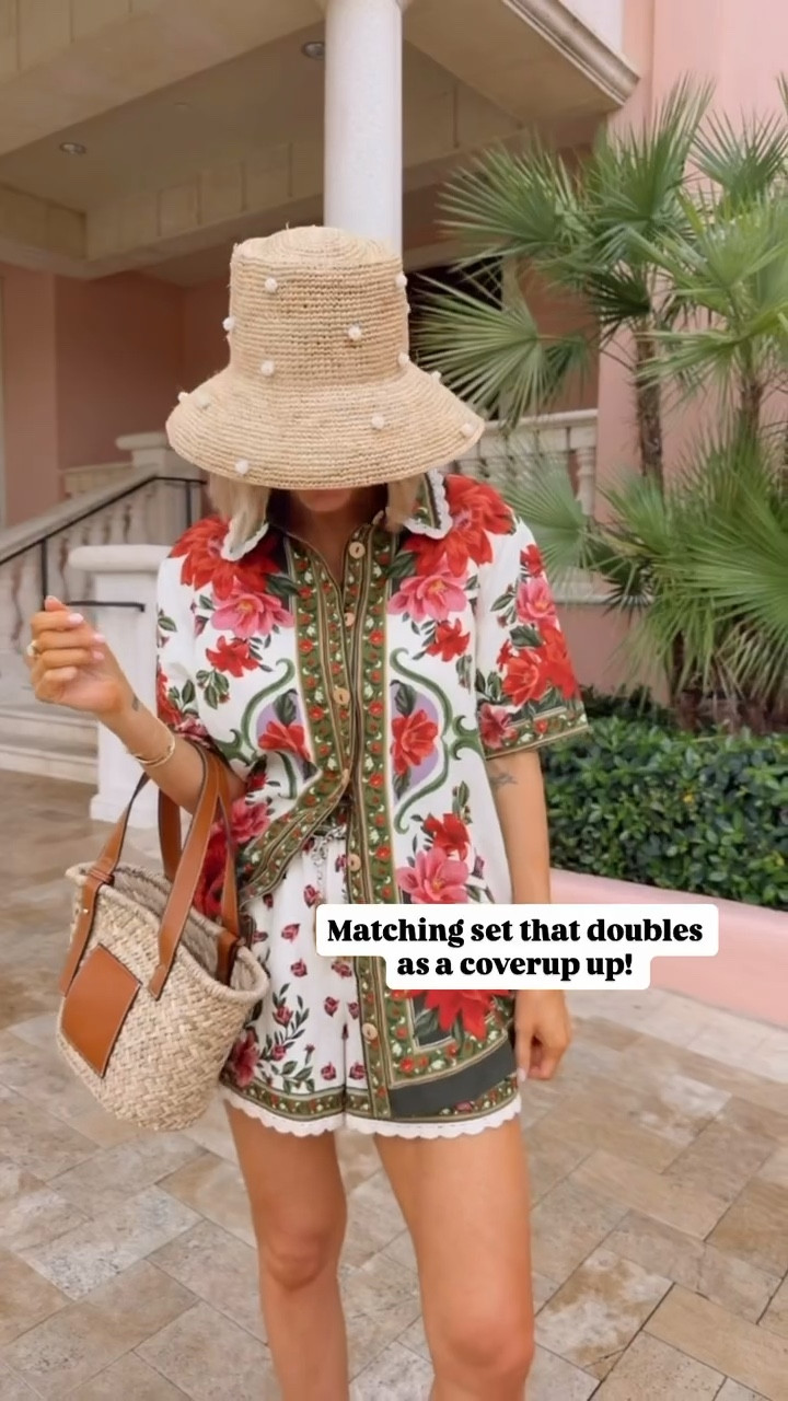 This matching Farm Rio set is so cute for vacation! This would be perfect for breakfast, or you could wear it as a cover up! Wearing XS!

Loverly Grey, Farm Rio, matching set, resort wear, vacation looks, cover up 

#LTKSeasonal #LTKSwim