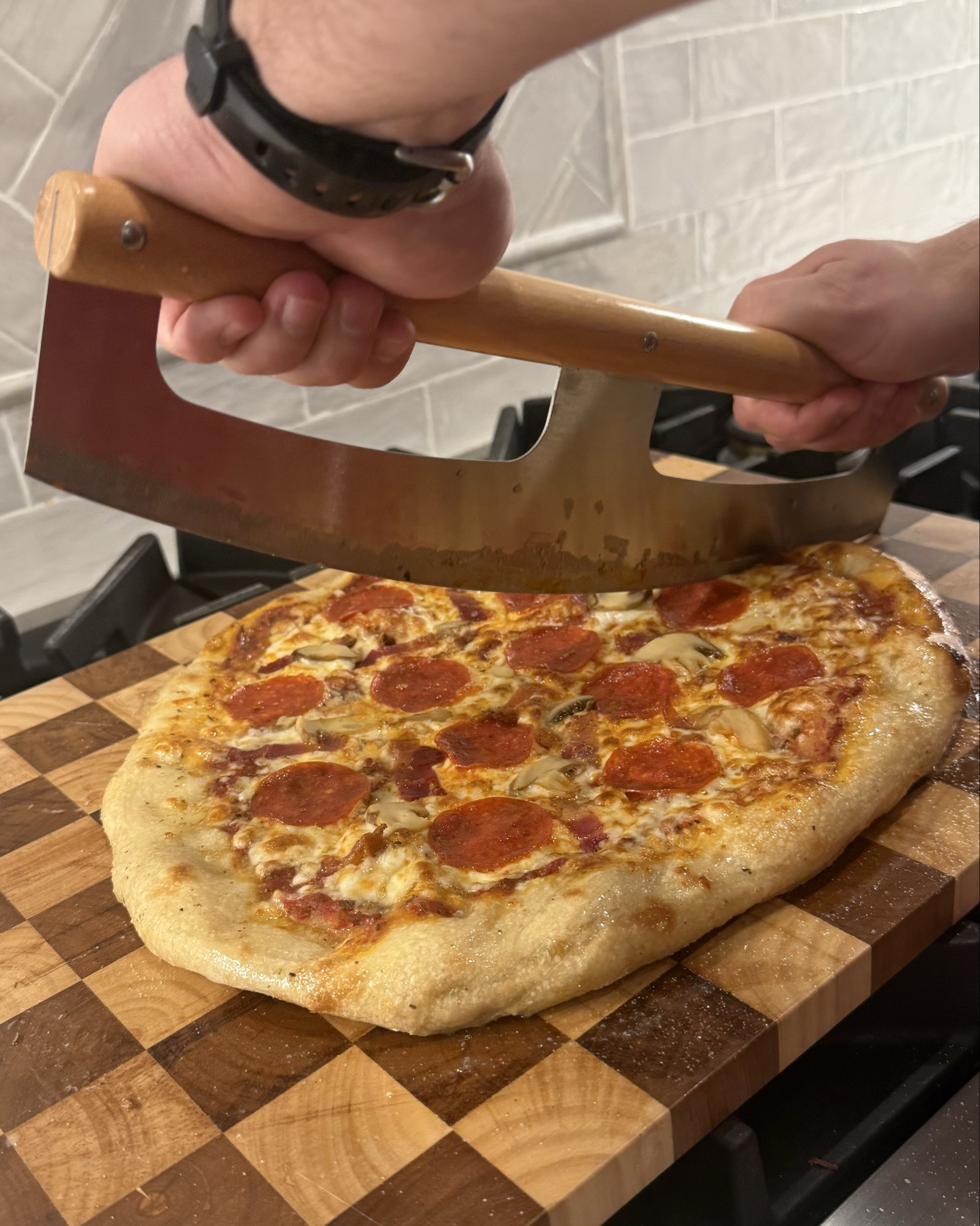 Rocker Pizza Cutter
Game Changer Kitchen Tool

If you make pizza at home… you NEED this 🍕🔥

We’ve been using this rocker pizza cutter and I will never go back to a regular wheel 🙌🏼

✔️ Cuts all the way through in ONE press
✔️ No dragging toppings everywhere
✔️ Way faster (and honestly just fun to use 😅)

This is one of those random kitchen finds that actually gets used all the time in our house 👏

Linked it here for you 🤍

#LTKHome