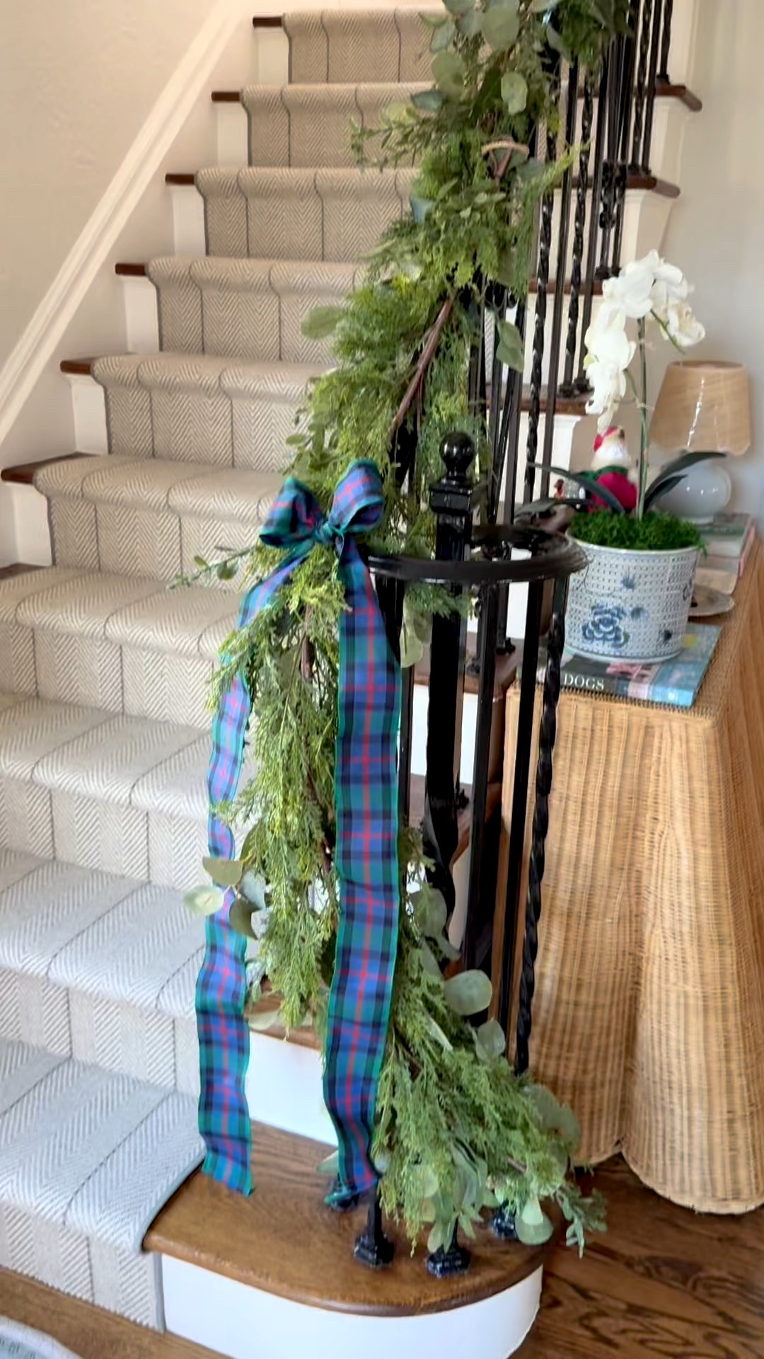 My garland is 40% off

#LTKHoliday #LTKHome #LTKFindsUnder100