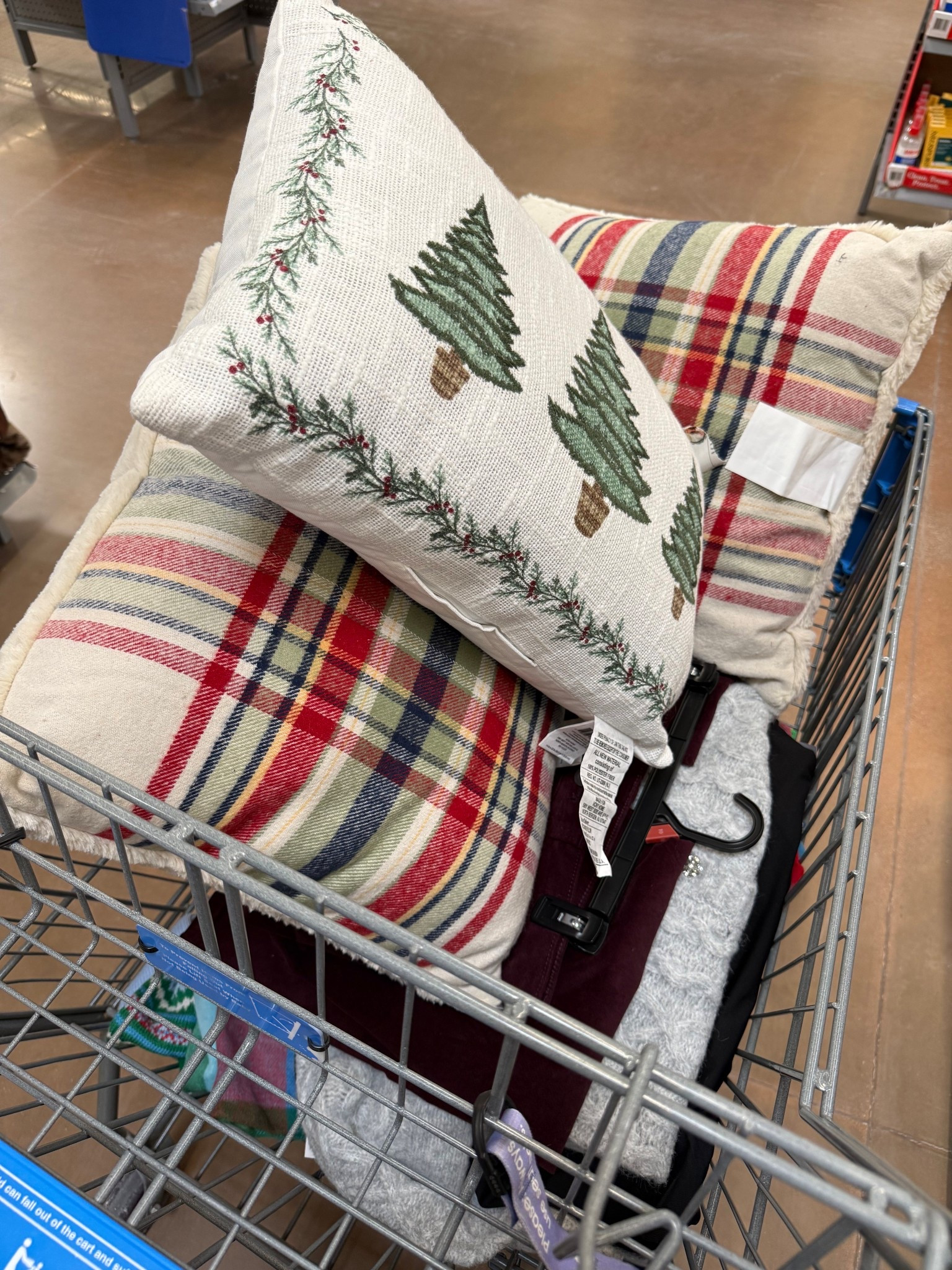 My cart filled up fast with all these new arrivals!


#LTKHoliday #LTKGiftGuide #LTKmomlife