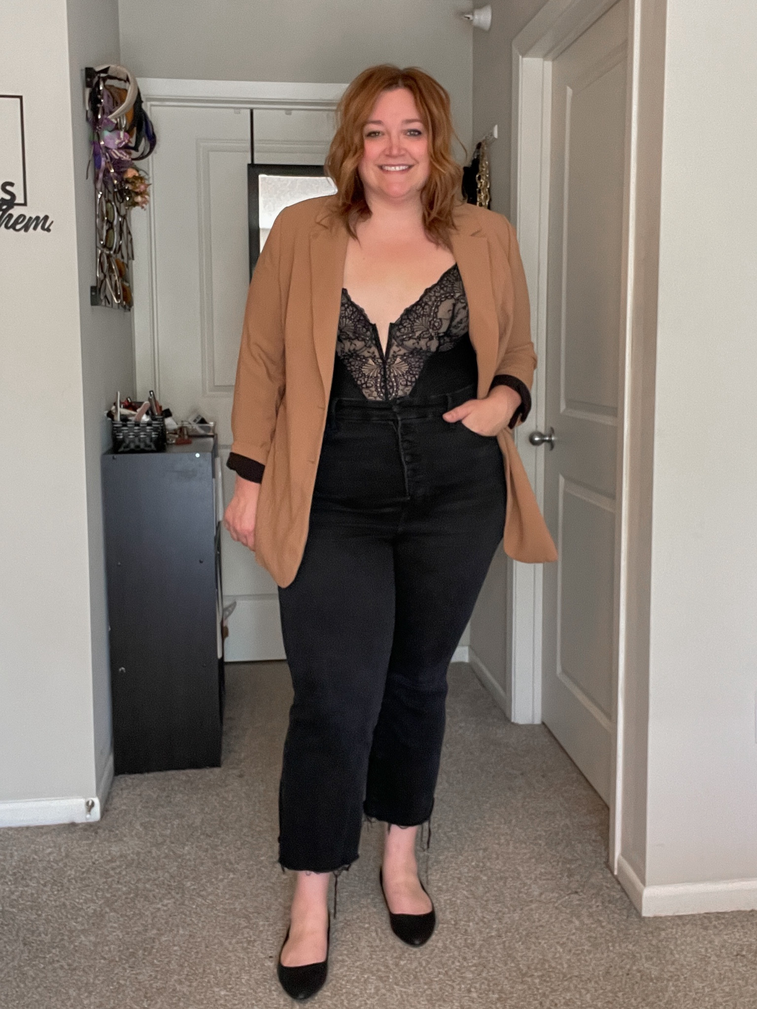 Sassy professional 
Tara15 at Popilush

#LTKMidsize #LTKCyberWeek #LTKPlusSize