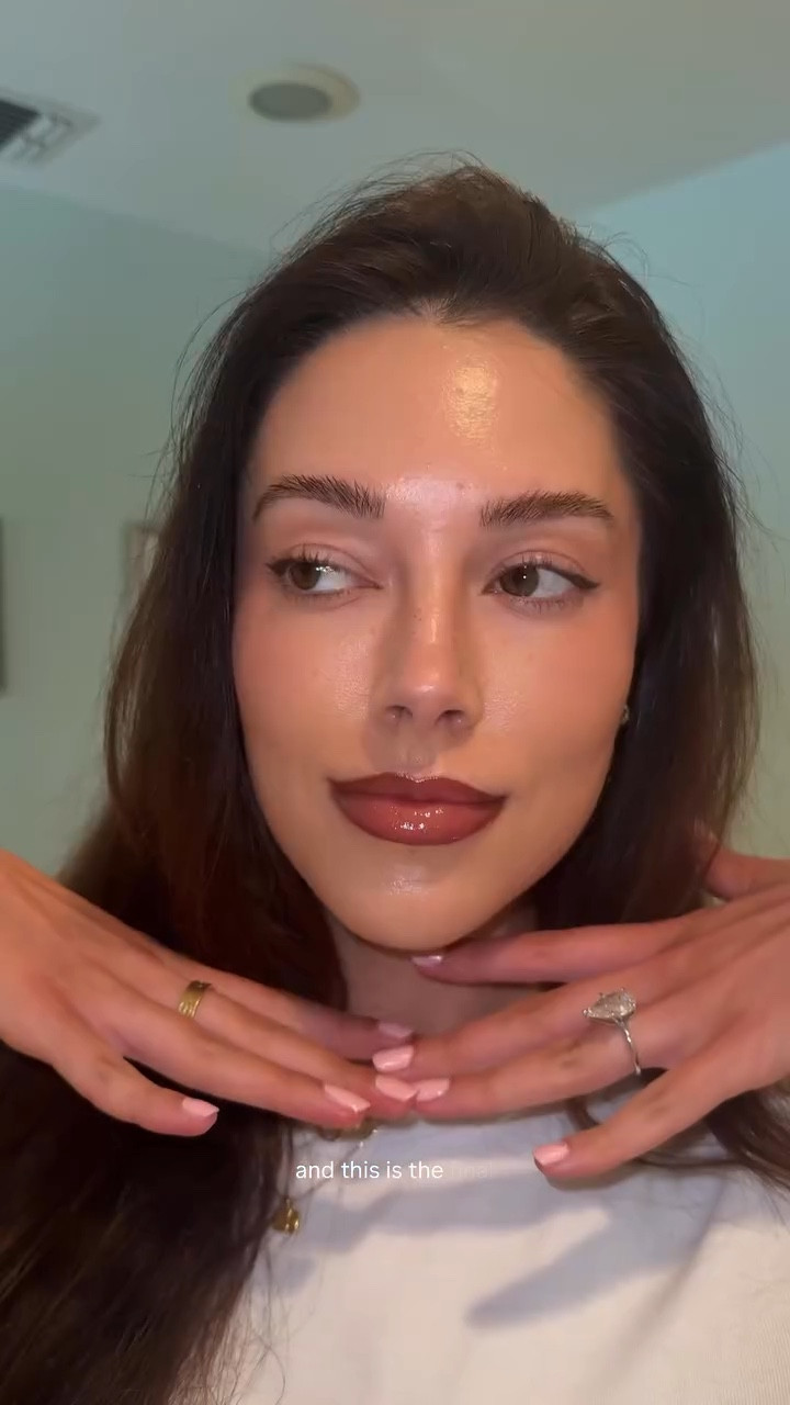 My new everyday lip combo 🤍👄


#LTKFindsUnder50 #LTKFindsUnder100 #LTKBeauty